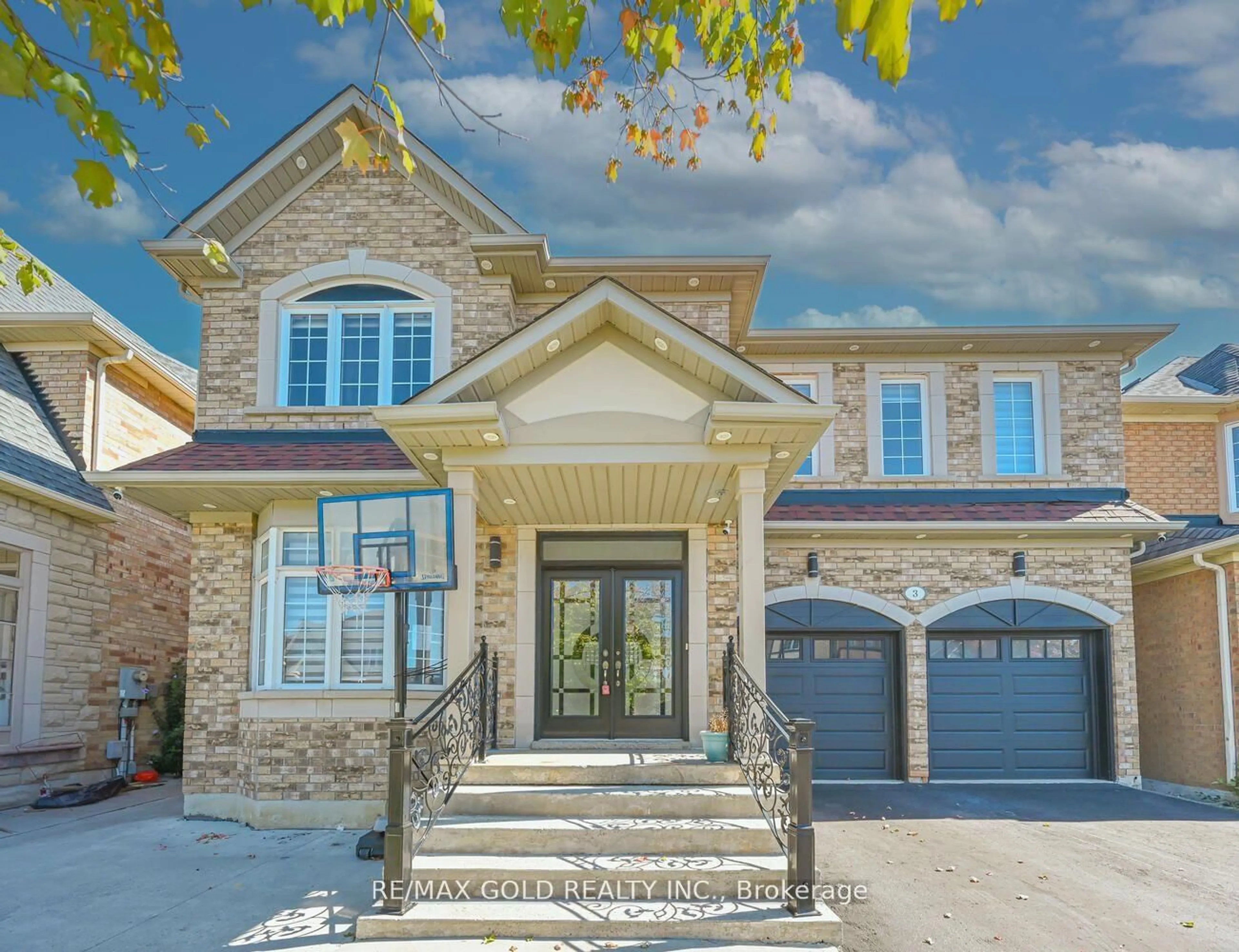 Home with brick exterior material, street for 3 Freshspring Dr, Brampton Ontario L6R 3H6