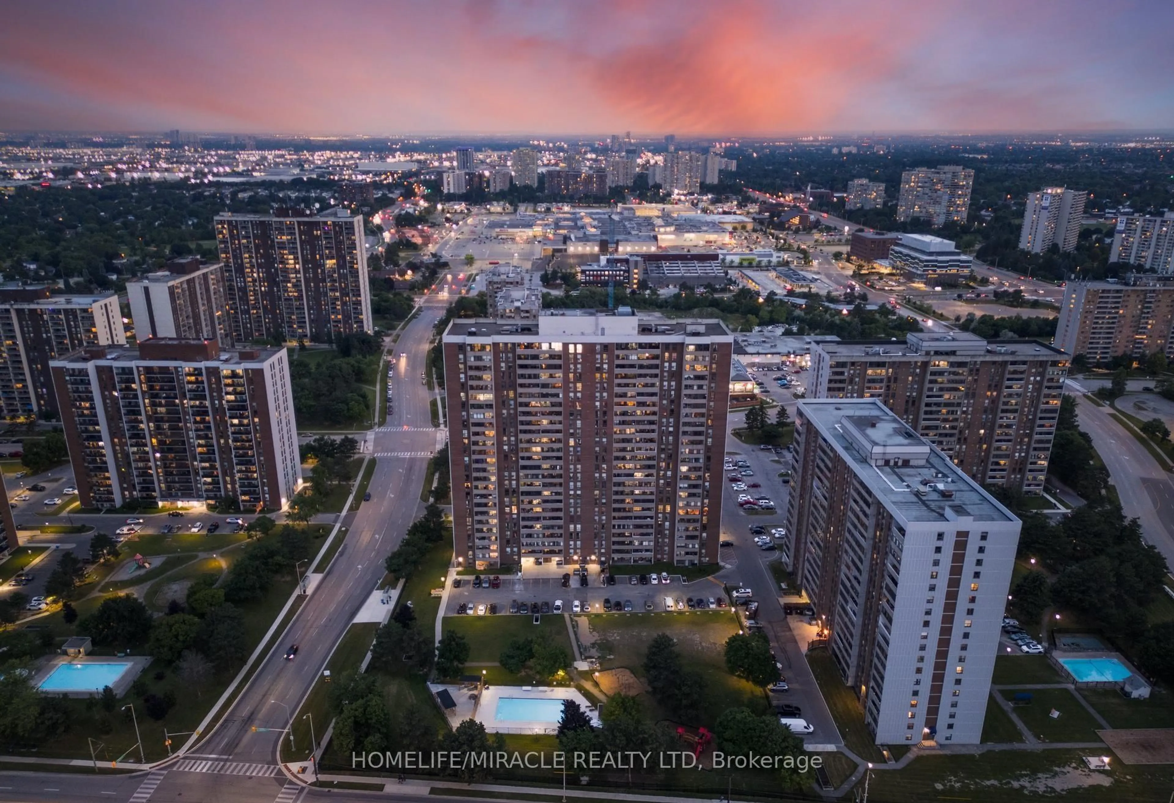 A pic from outside/outdoor area/front of a property/back of a property/a pic from drone, city buildings view from balcony for 18 Knightsbridge Rd #2605, Brampton Ontario L6T 3X5