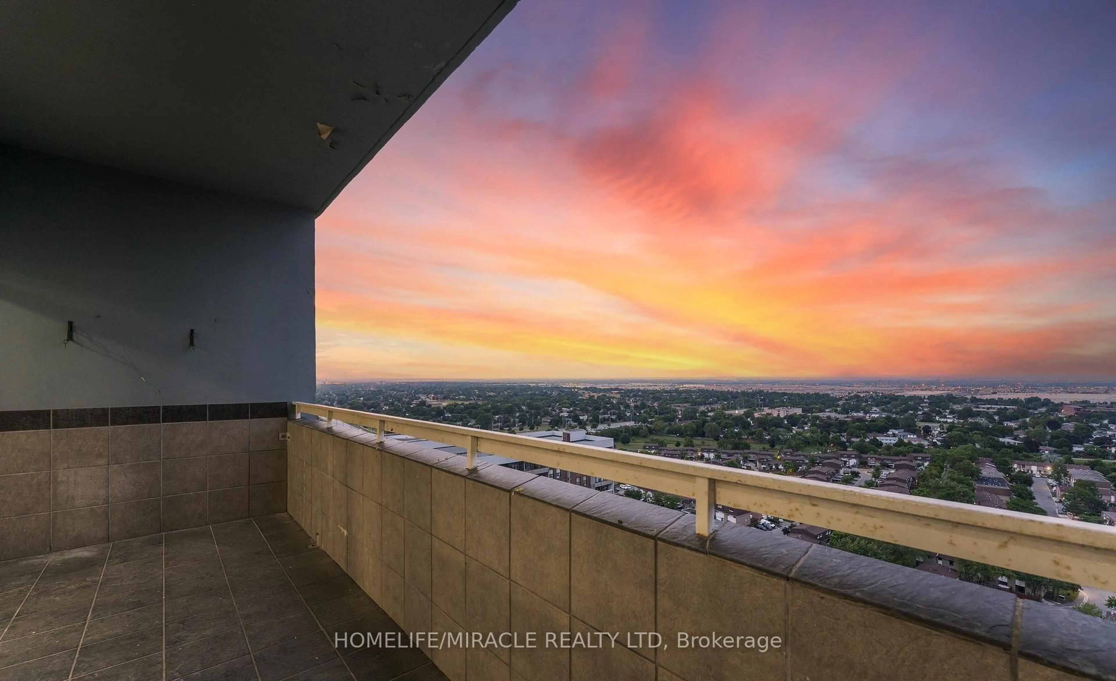 Unknown for 18 Knightsbridge Rd #2605, Brampton Ontario L6T 3X5