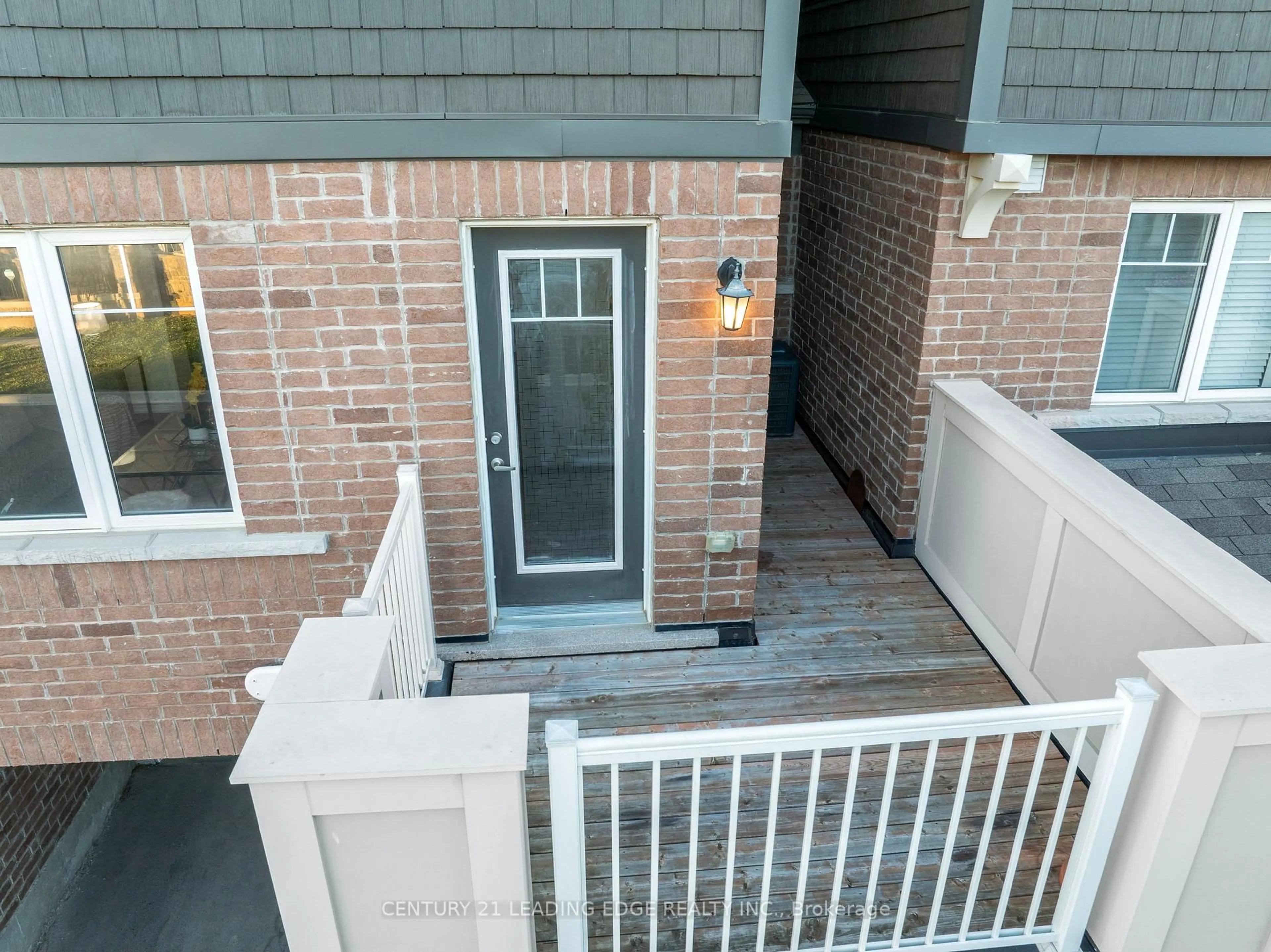 Unknown for 521 Fir Crt, Milton Ontario L9T 7E7