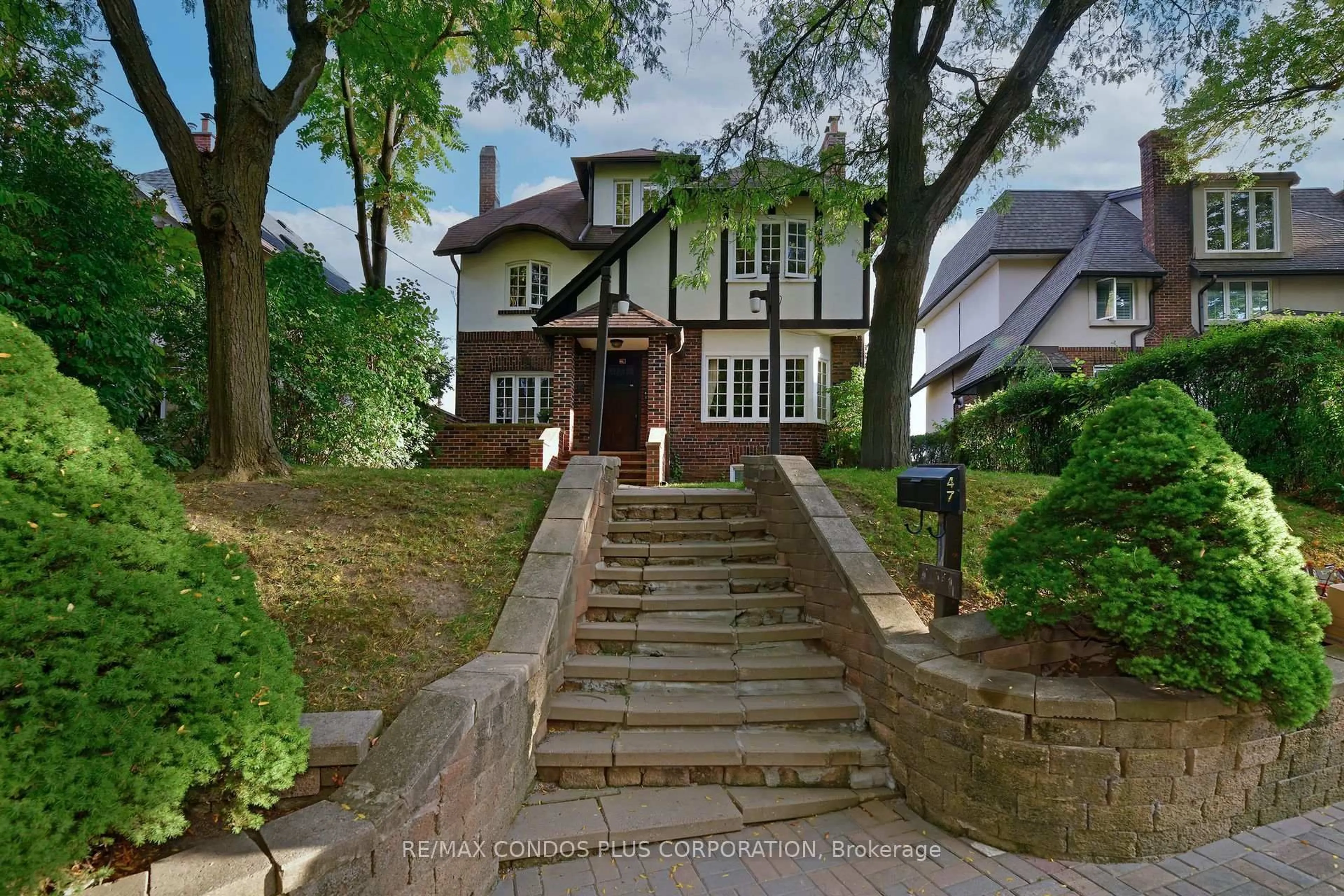 Unknown for 47 Regal Rd, Toronto Ontario M6H 2J6