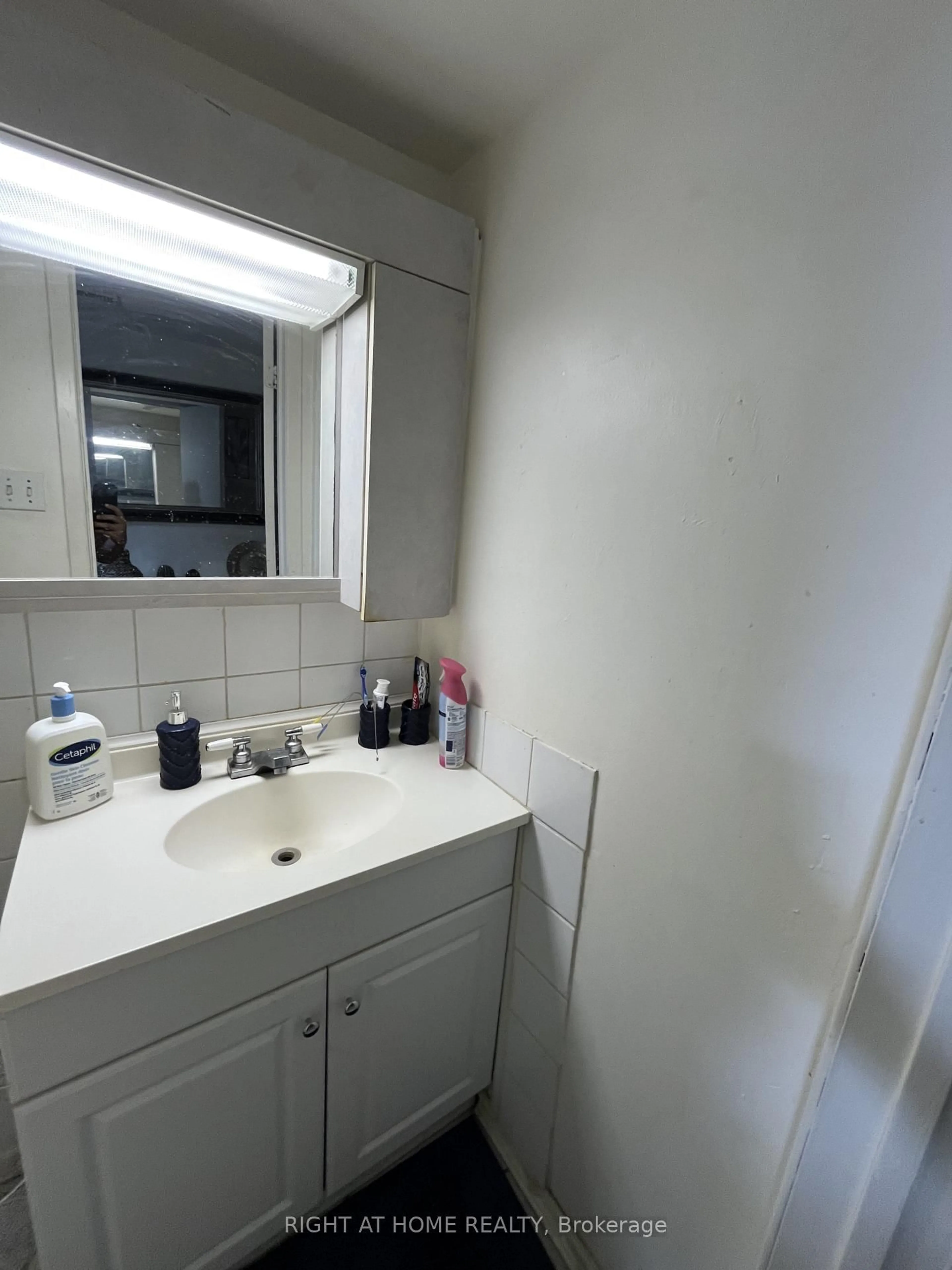 A pic of a room for 452 Silverstone Dr #46, Toronto Ontario M9V 3K8