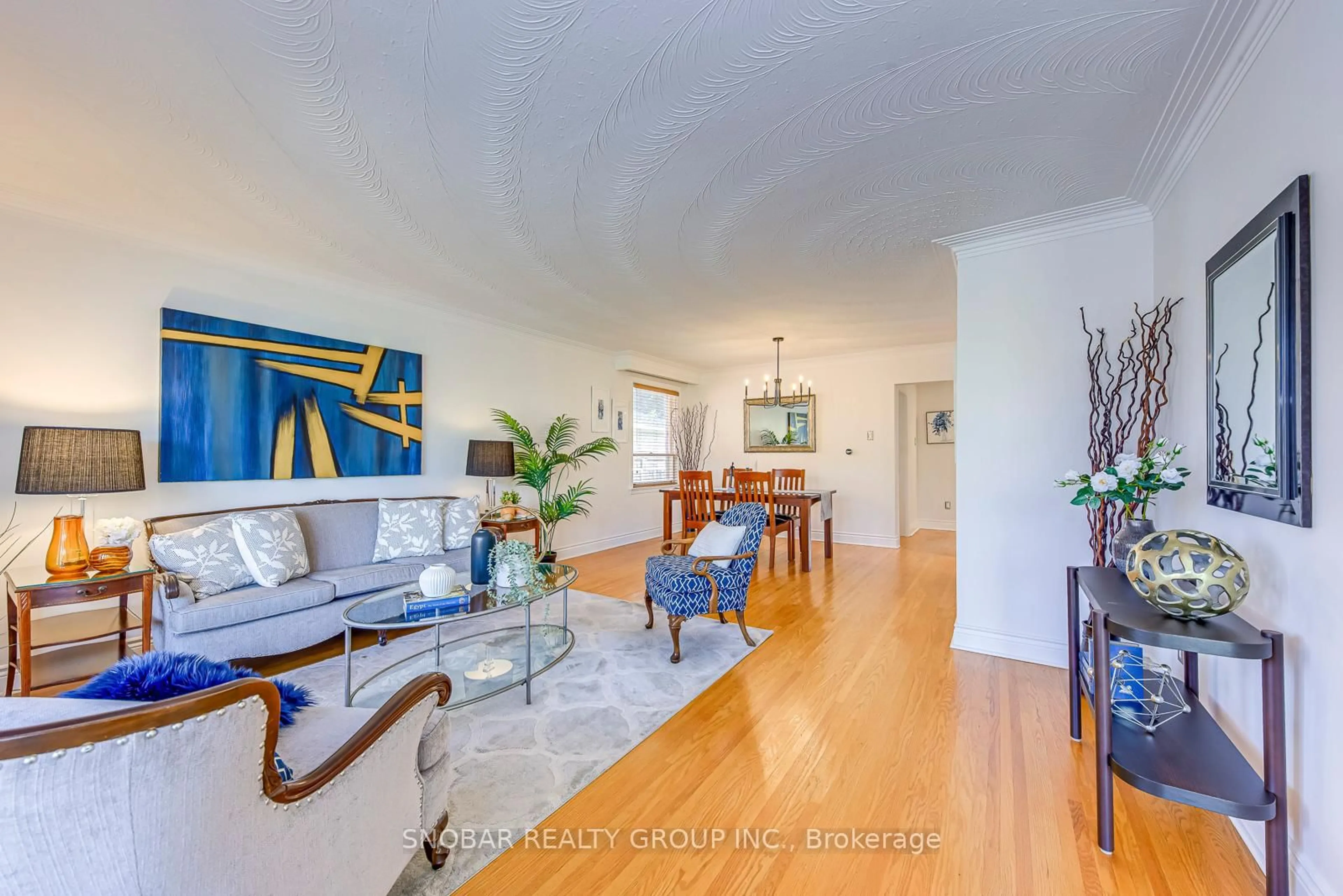 Living room with furniture, unknown for 7 Northcrest Rd, Toronto Ontario M9R 1P5