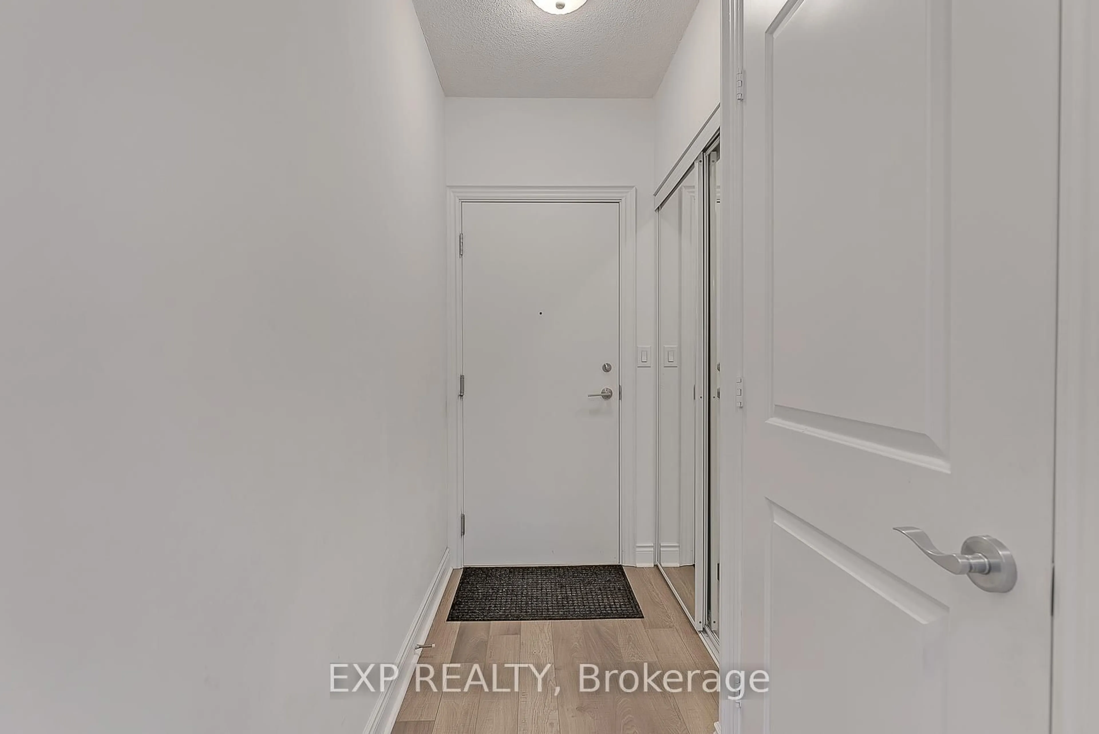 Indoor entryway for 16 Brookers Lane #1101, Toronto Ontario M8V 0A5