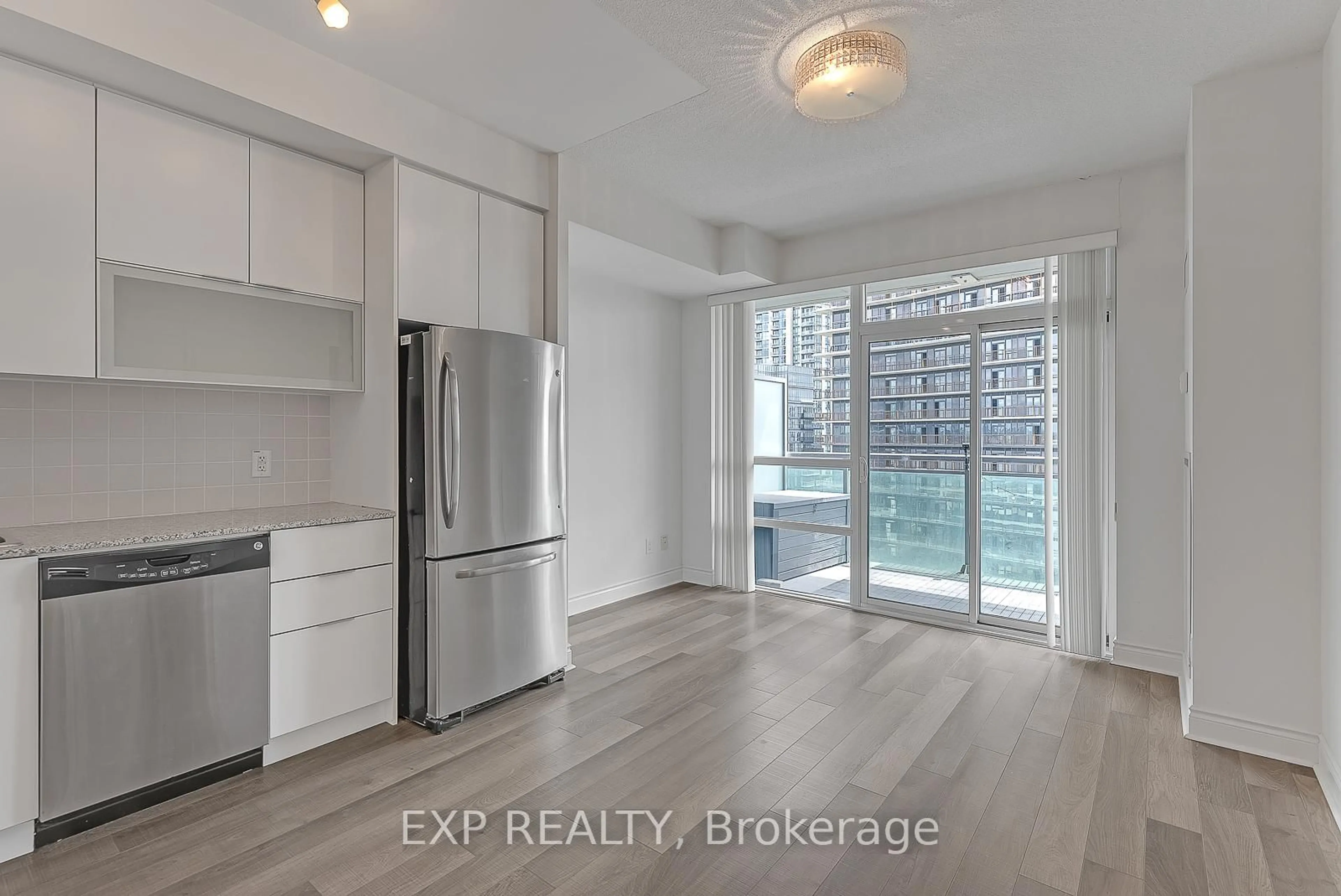 Unknown for 16 Brookers Lane #1101, Toronto Ontario M8V 0A5