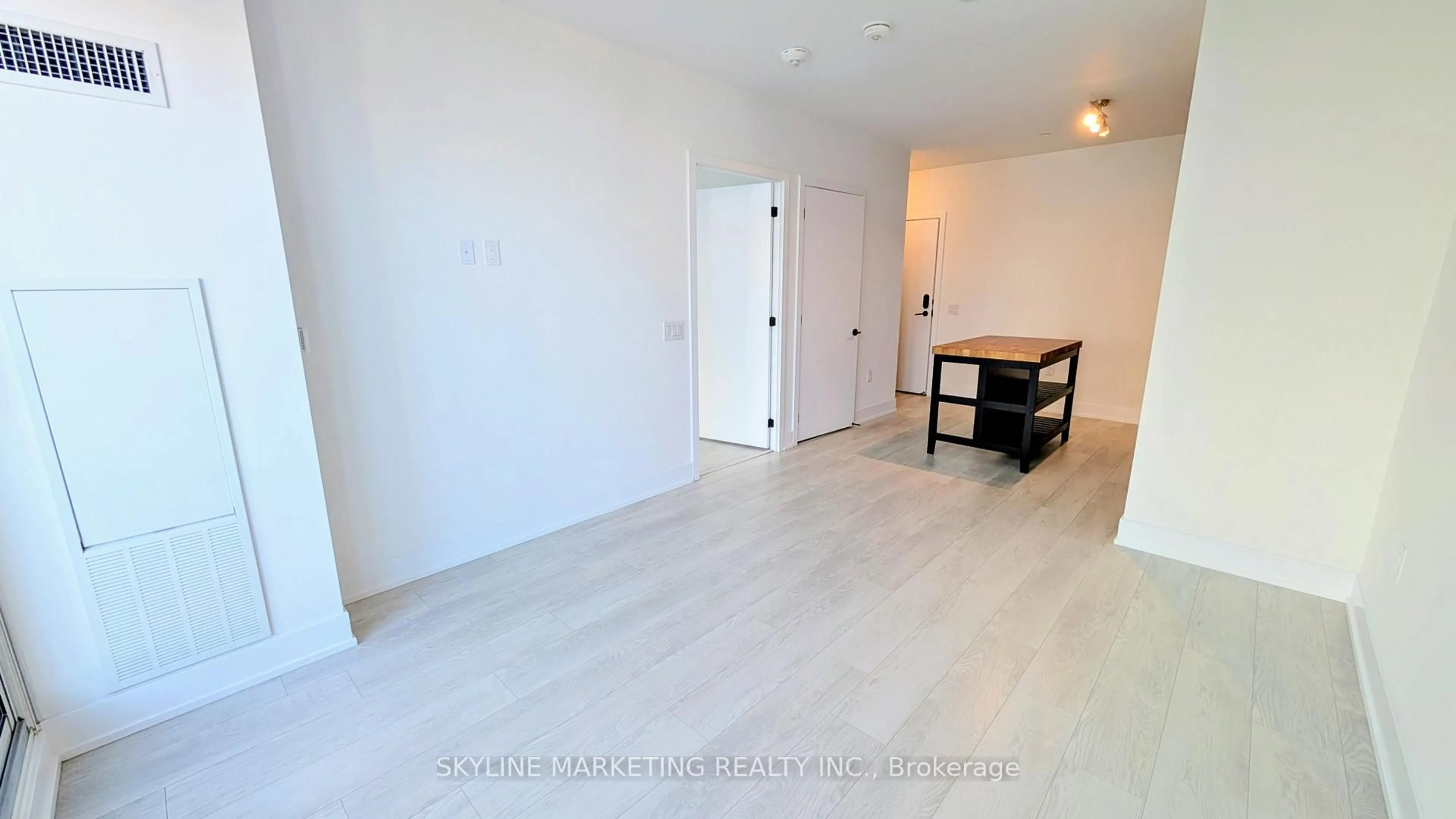 Unknown for 2450 Old Bronte Rd #647, Oakville Ontario L6M 5P6