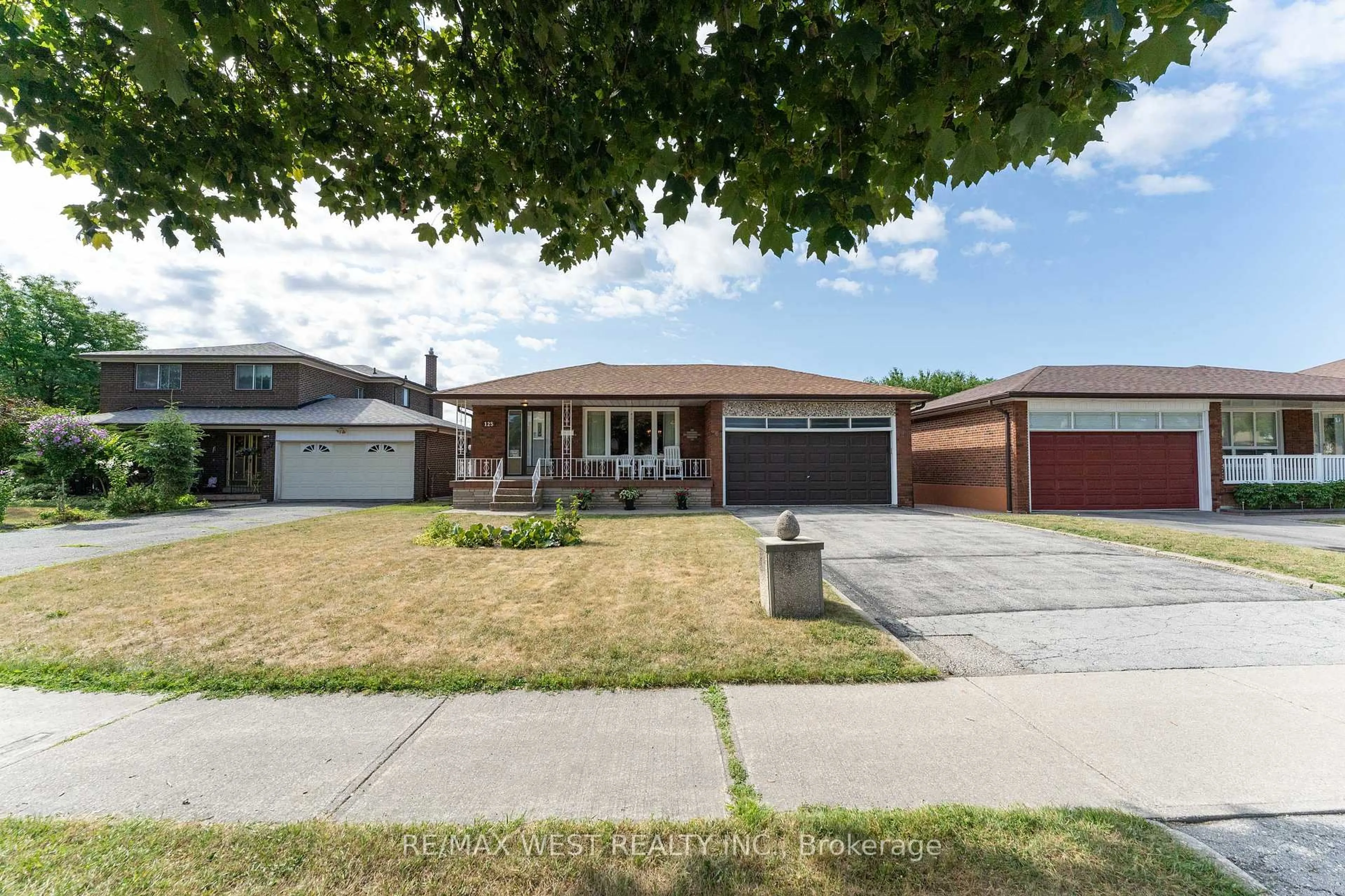 Home with brick exterior material, street for 125 Honeywood Rd, Toronto Ontario M3N 1B3