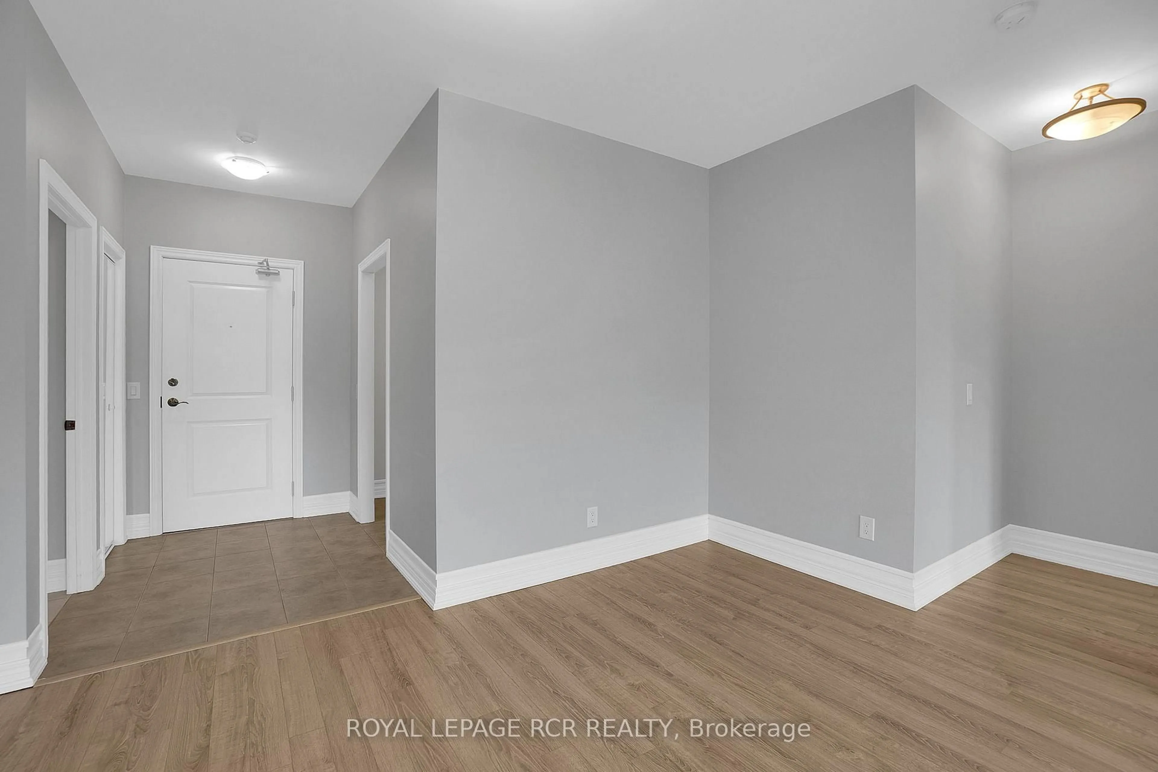 A pic of a room for 60 Ann St #403, Caledon Ontario L7E 4G5