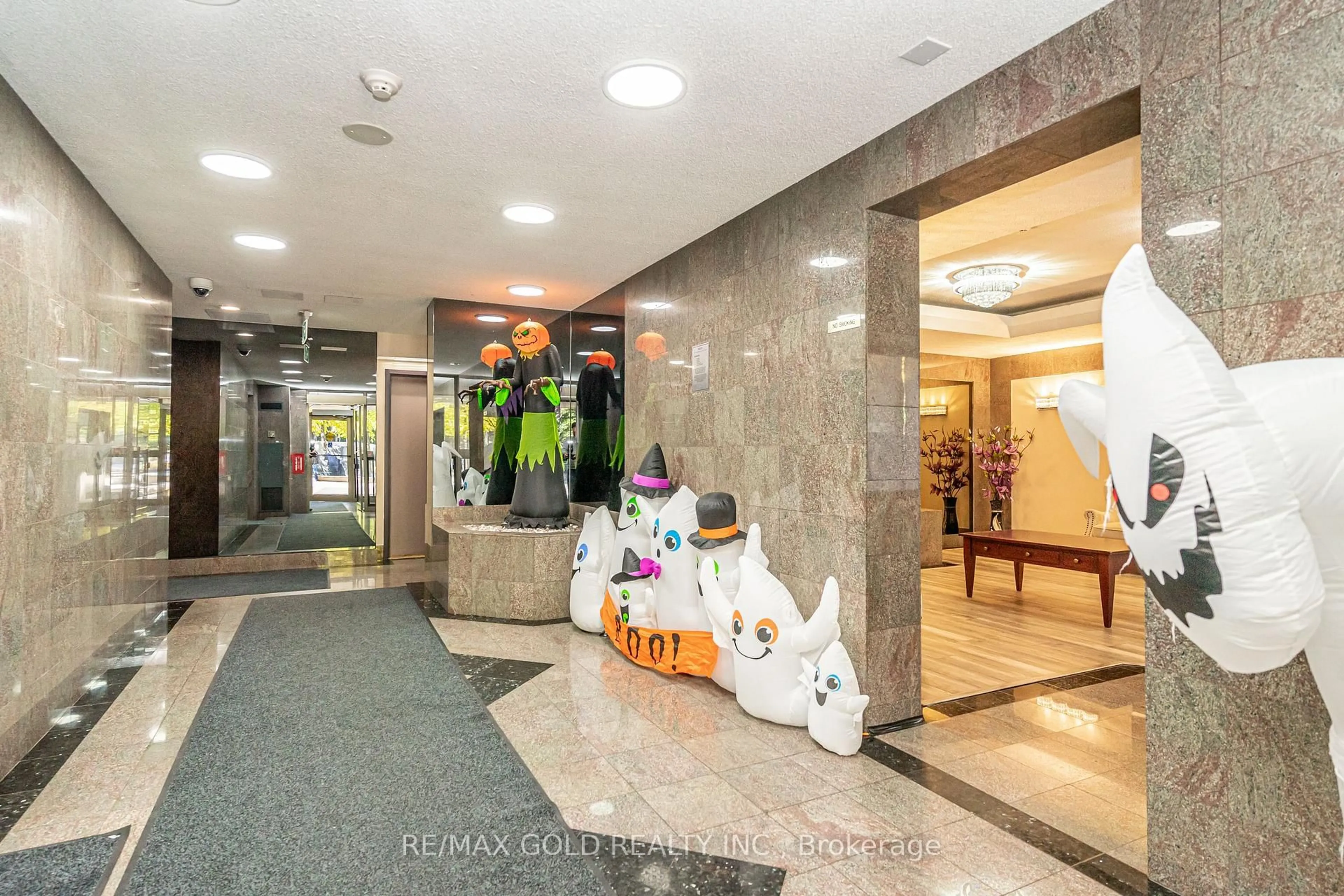 Lobby for 30 Malta Ave #403, Brampton Ontario L6Y 4W6