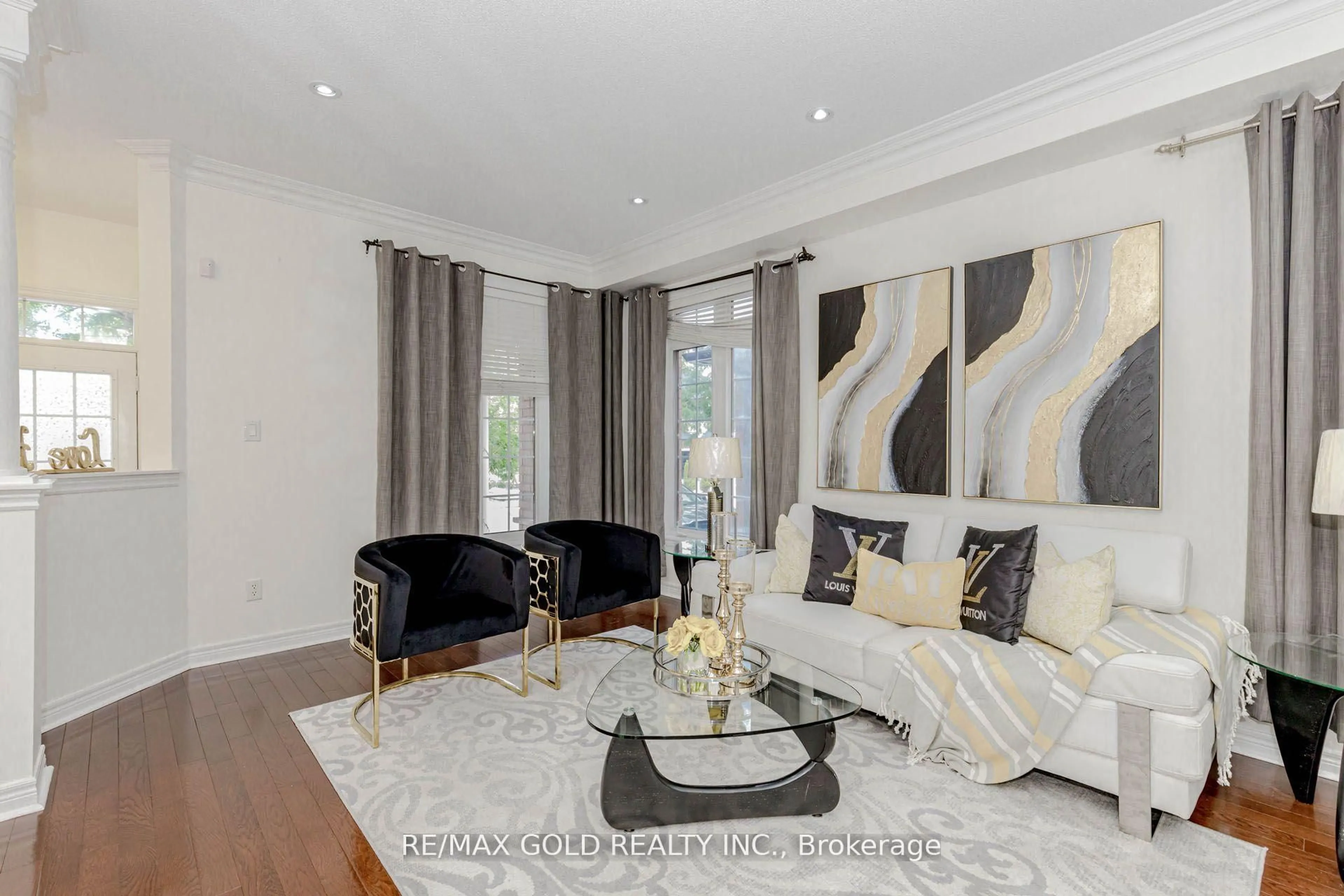 Living room with furniture, unknown for 22 Ungava Bay Rd, Brampton Ontario L6R 3M5