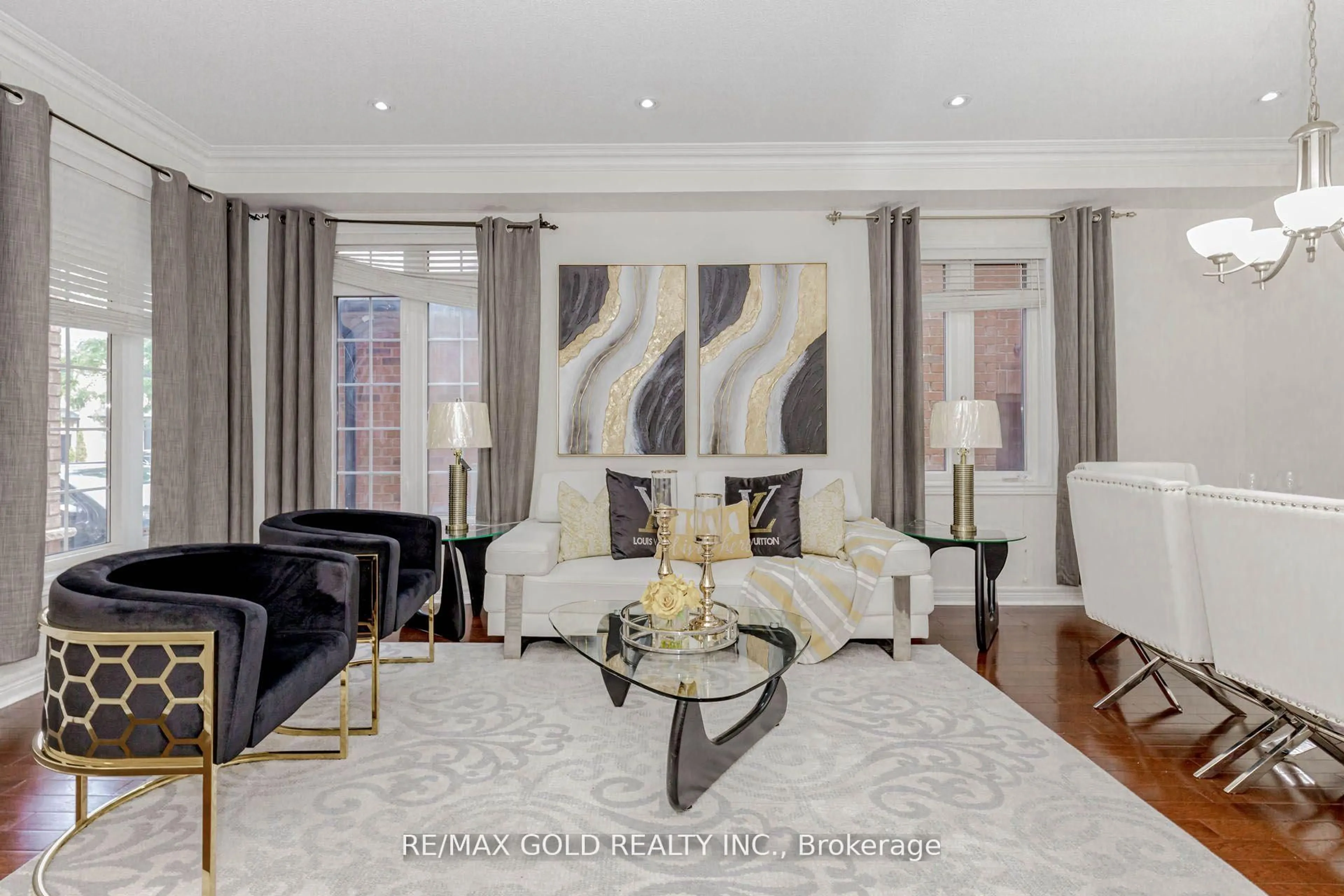 Living room with furniture, unknown for 22 Ungava Bay Rd, Brampton Ontario L6R 3M5
