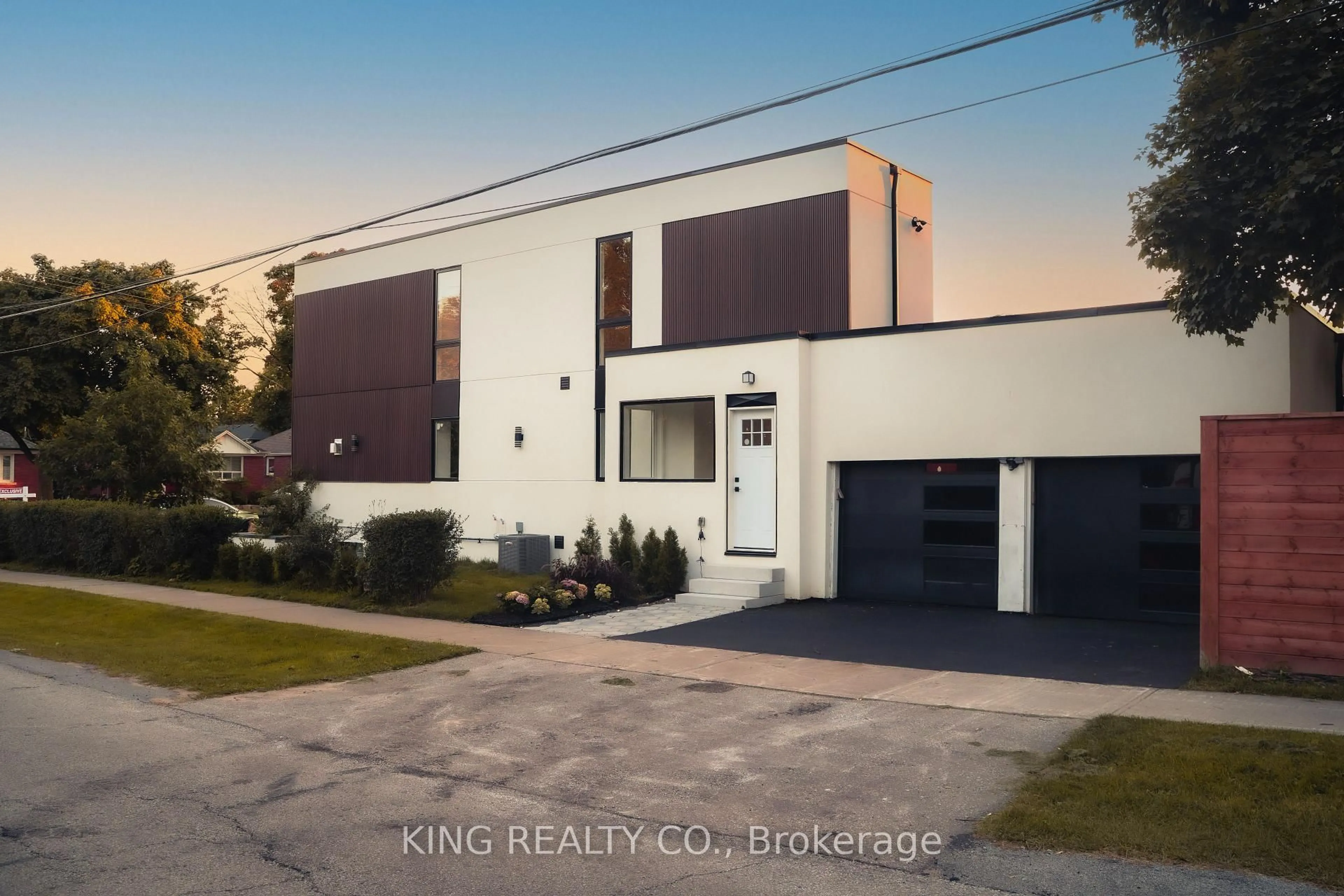 Home with brick exterior material, street for 86 Edgecroft Rd, Toronto Ontario M8Z 2C3