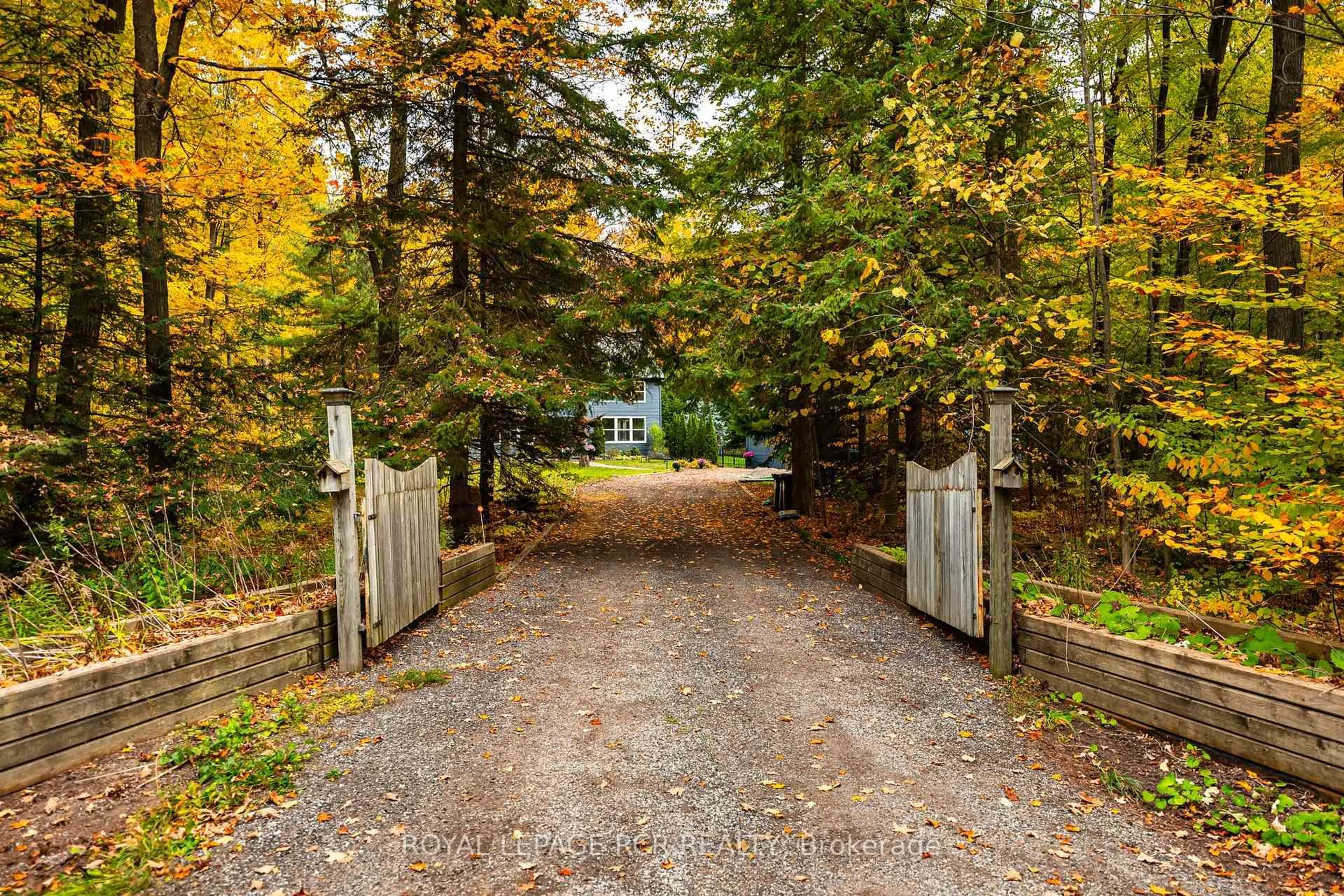 Unknown for 19211 Mountainview Rd, Caledon Ontario L7K 2G6
