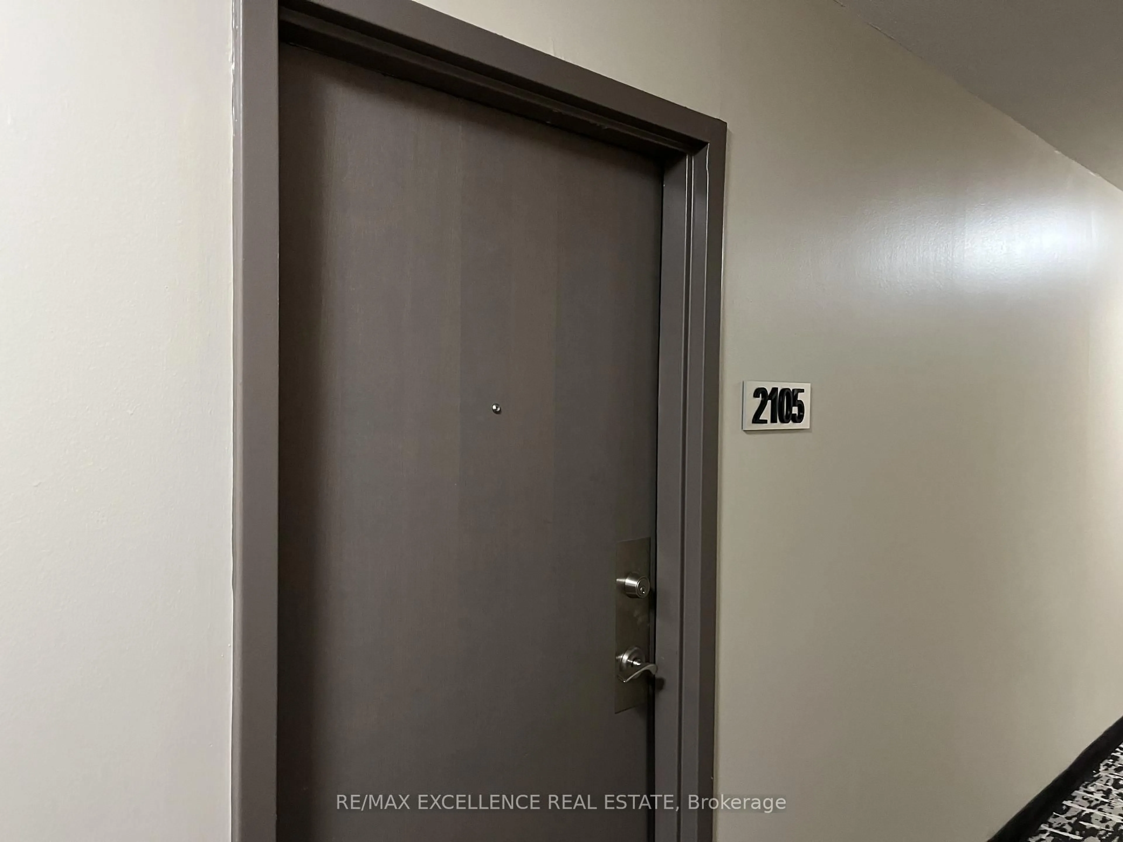 A pic of a room for 3390 Weston Rd #2105, Toronto Ontario M9M 2X3