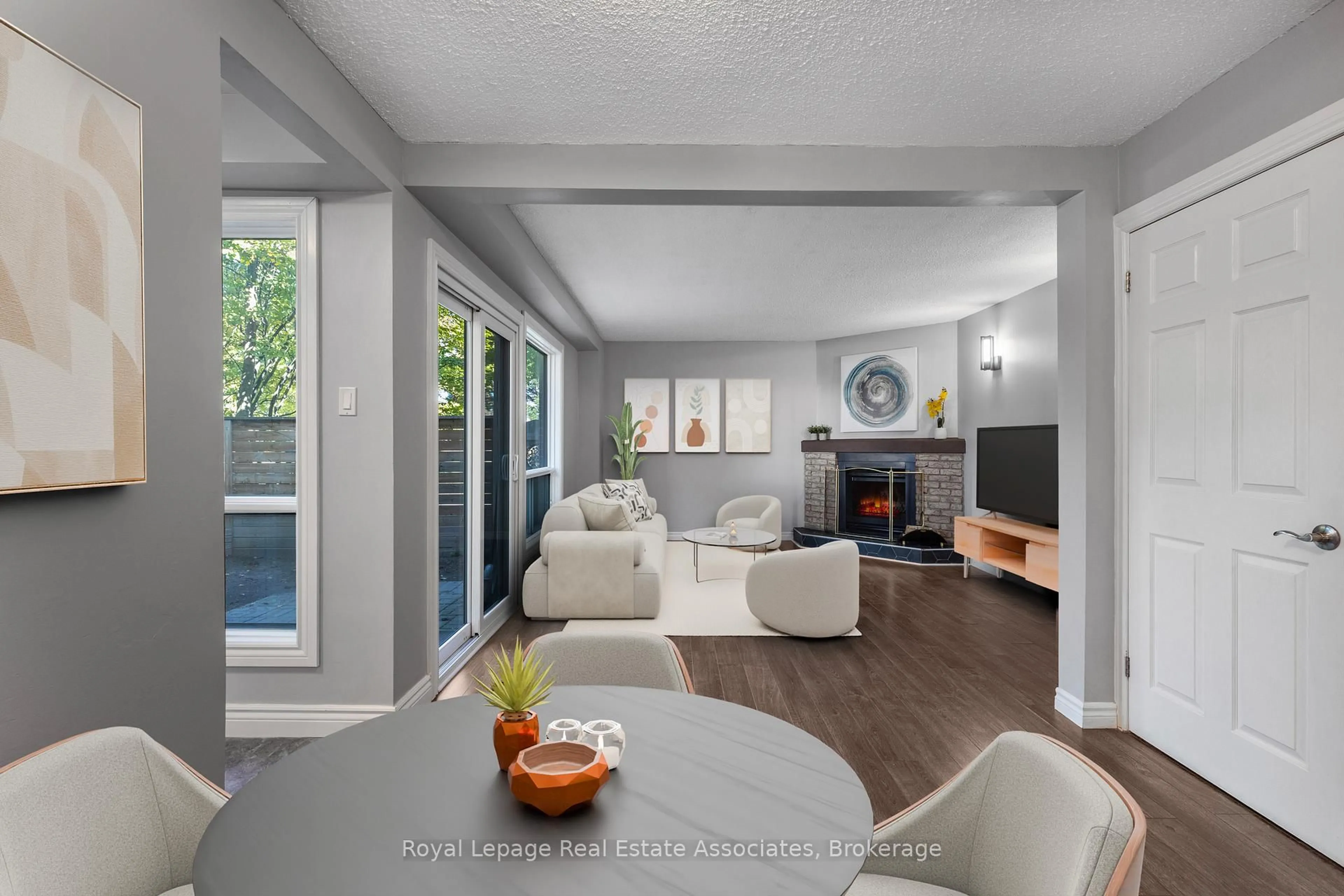 Living room with furniture, unknown for 3339 Council Ring Rd #7, Mississauga Ontario L5L 2A9