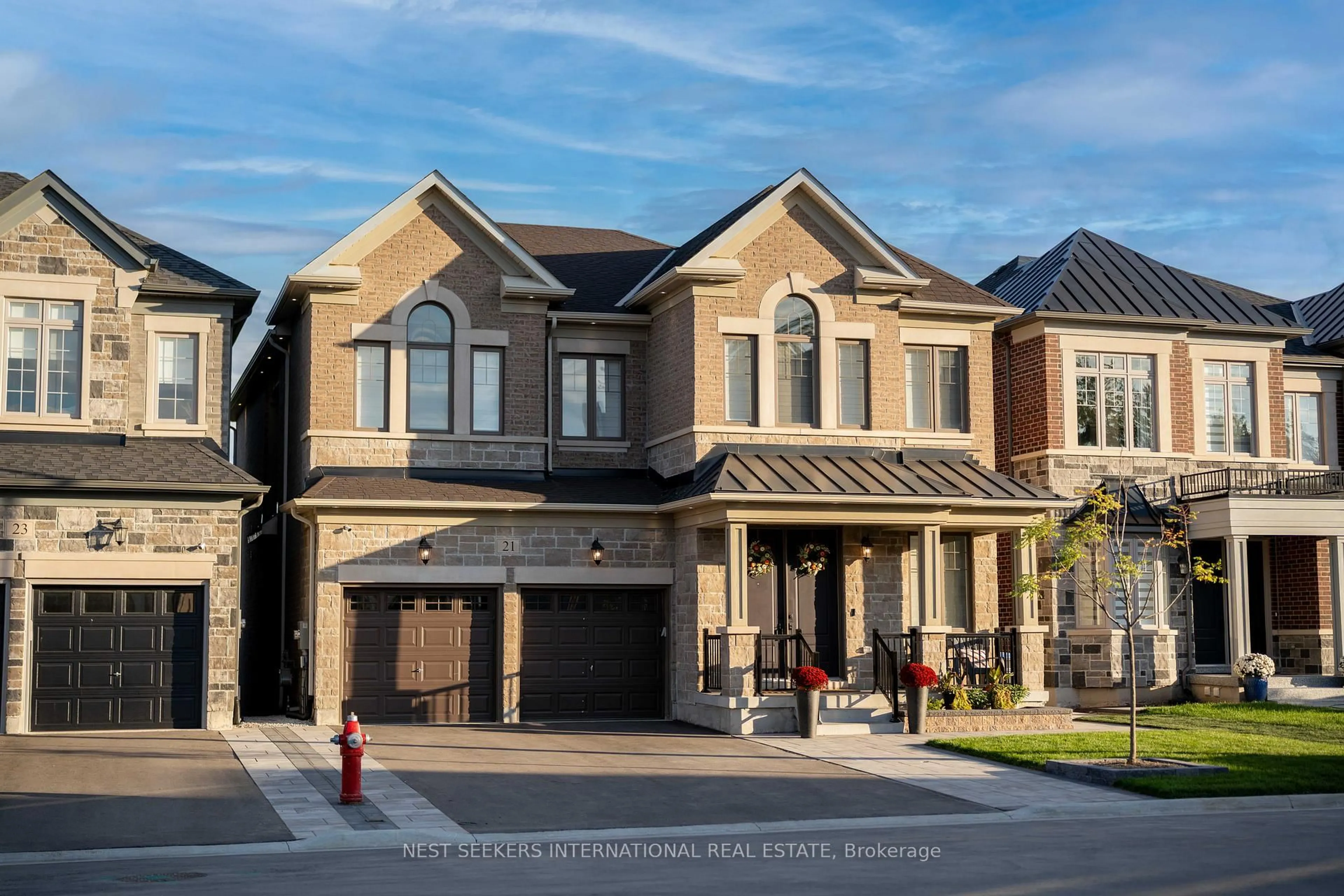 Home with brick exterior material, street for 21 Clover Bend Terr, Caledon Ontario L7E 4M6