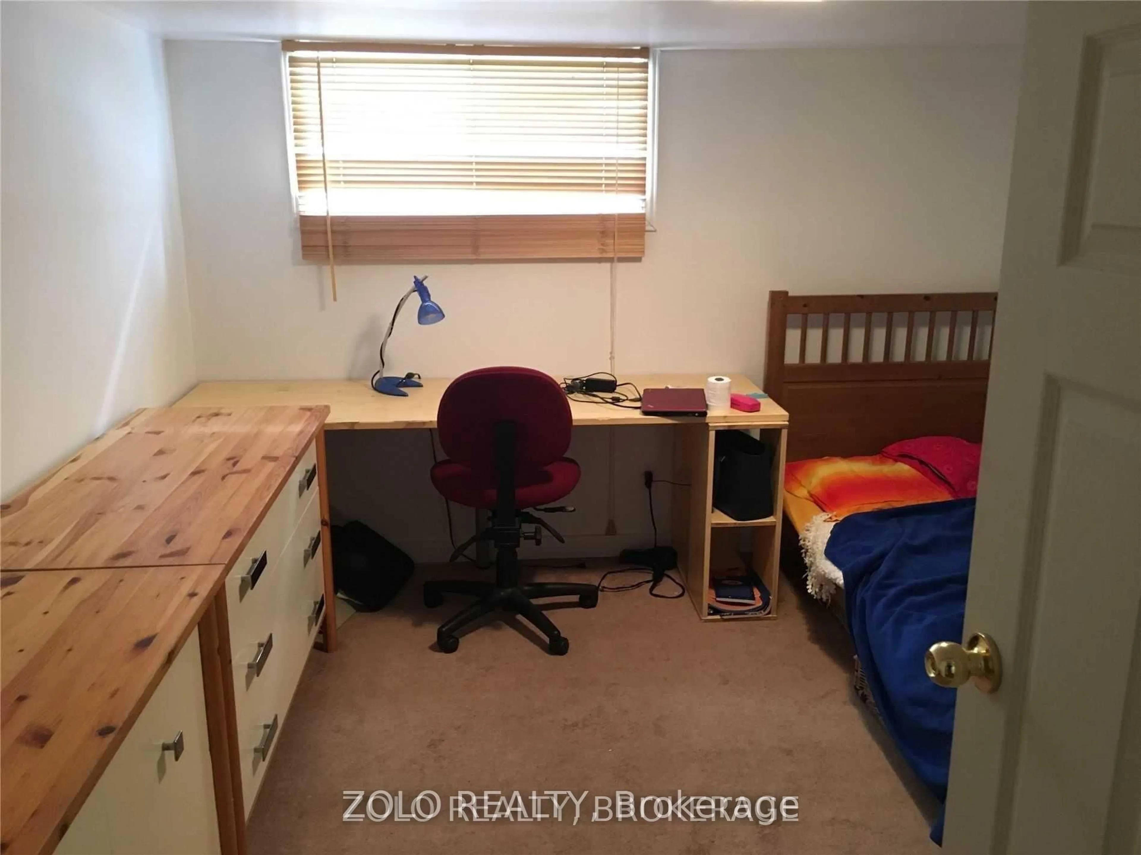 A pic of a room for 23 Green Lanes, Toronto Ontario M8Z 4V5