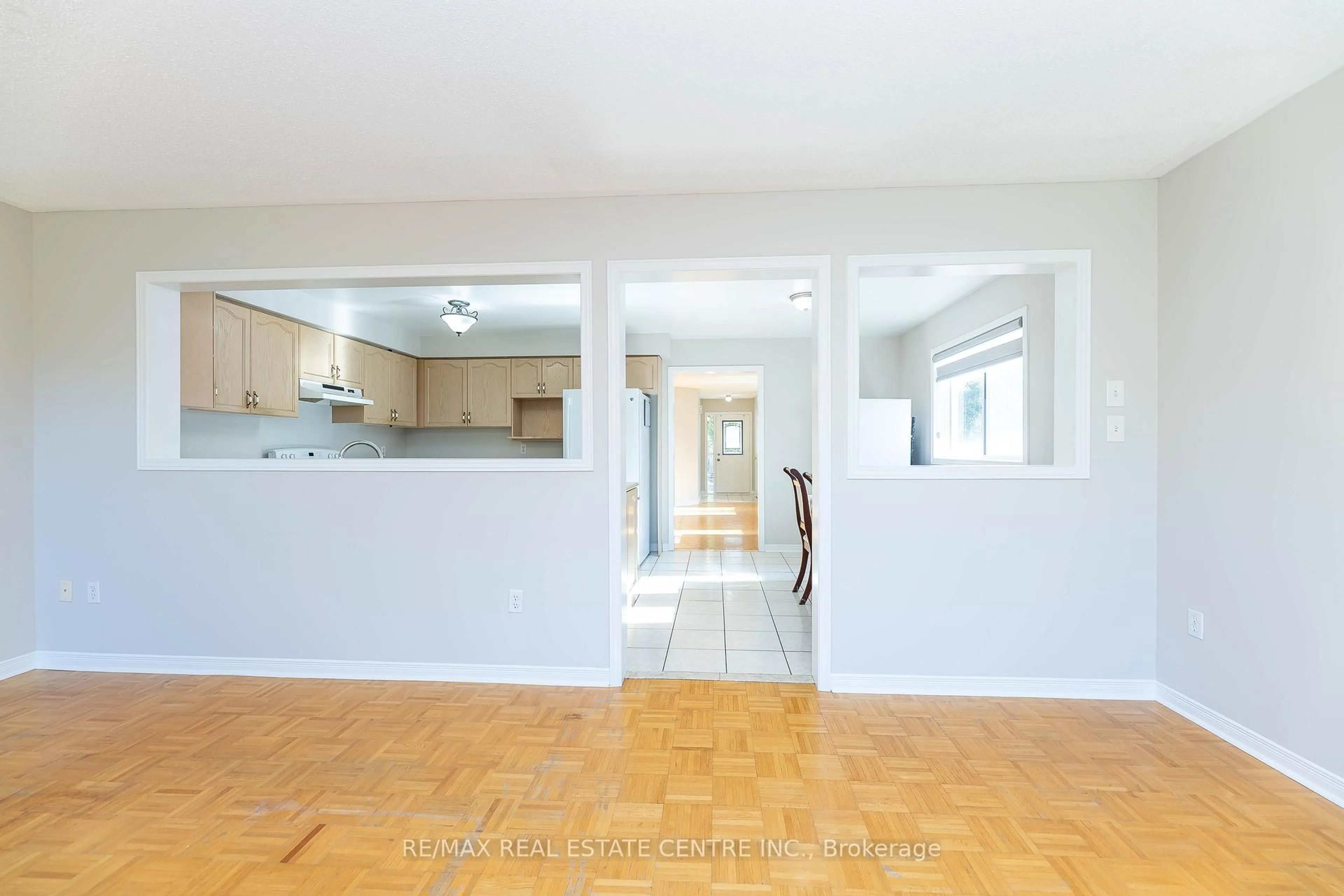 Unknown for 48 Zia Dodda Cres, Brampton Ontario L6P 1J5