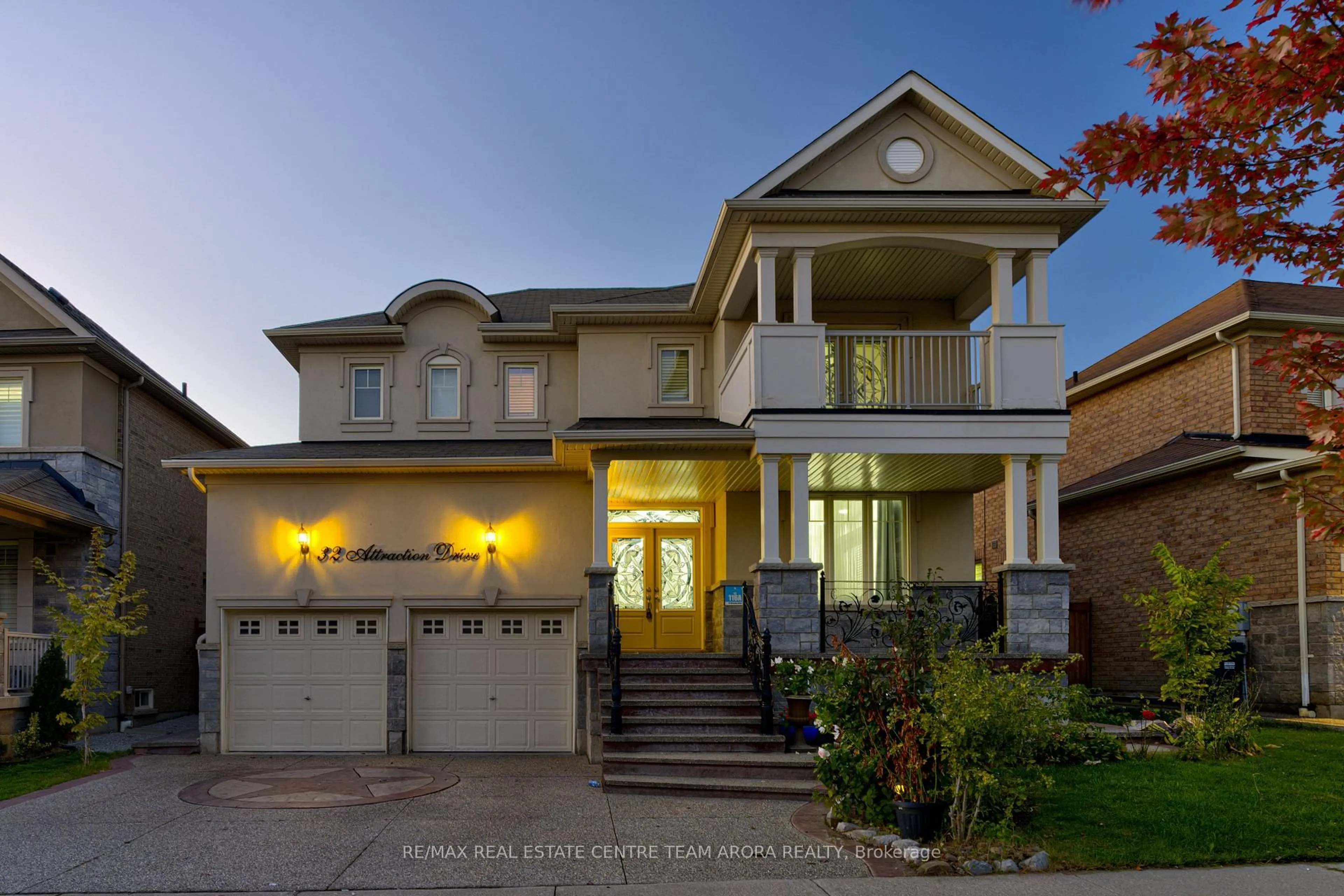 Home with brick exterior material, street for 32 Attraction Dr, Brampton Ontario L6Y 2Z8