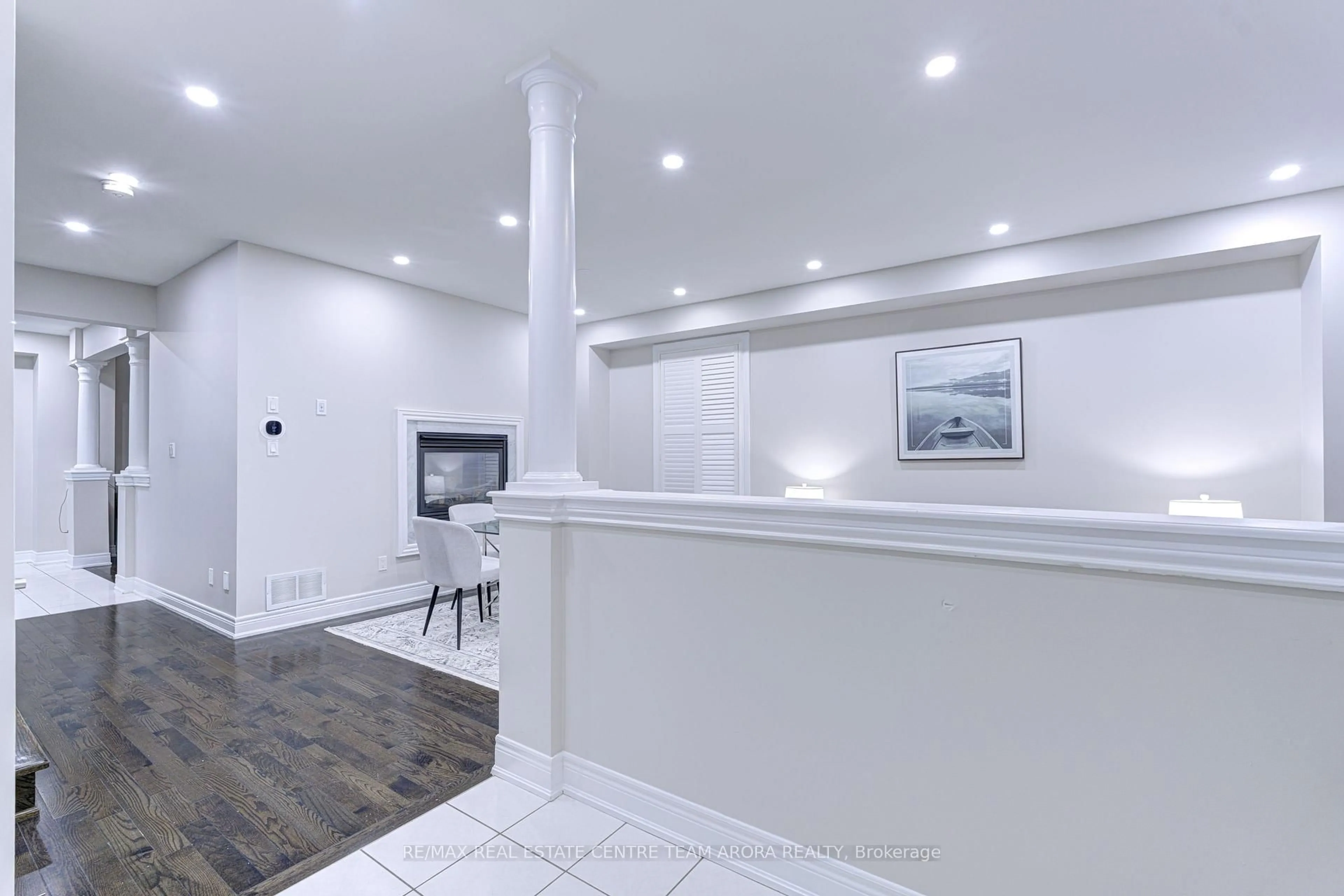 Unknown for 32 Attraction Dr, Brampton Ontario L6Y 2Z8