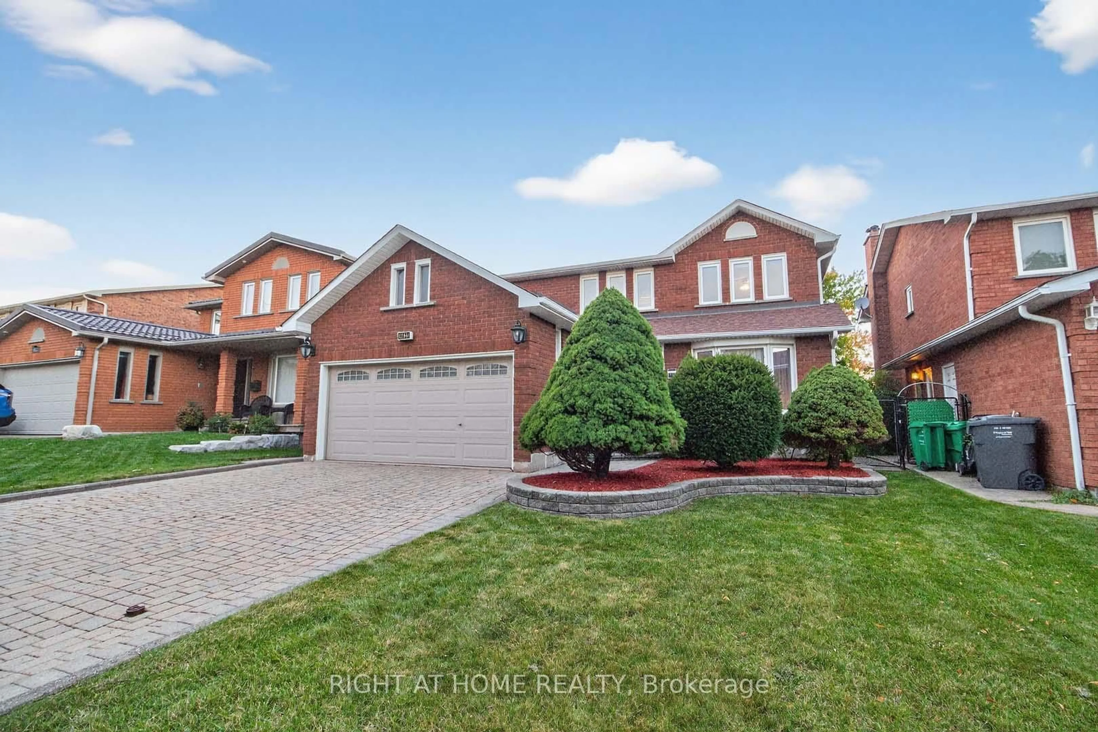Home with brick exterior material, street for 4433 Sedgefield Rd, Mississauga Ontario L5M 3B6