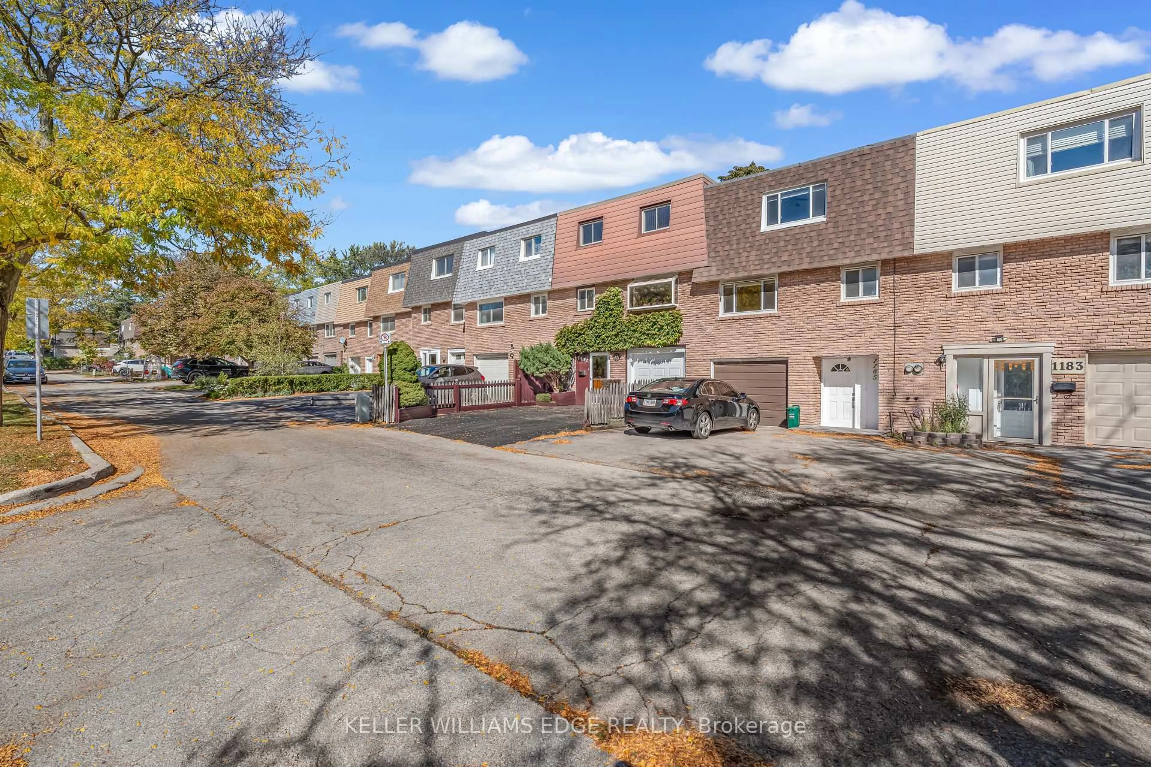 Unknown for 1191 Eighth Line, Oakville Ontario L6H 2H2