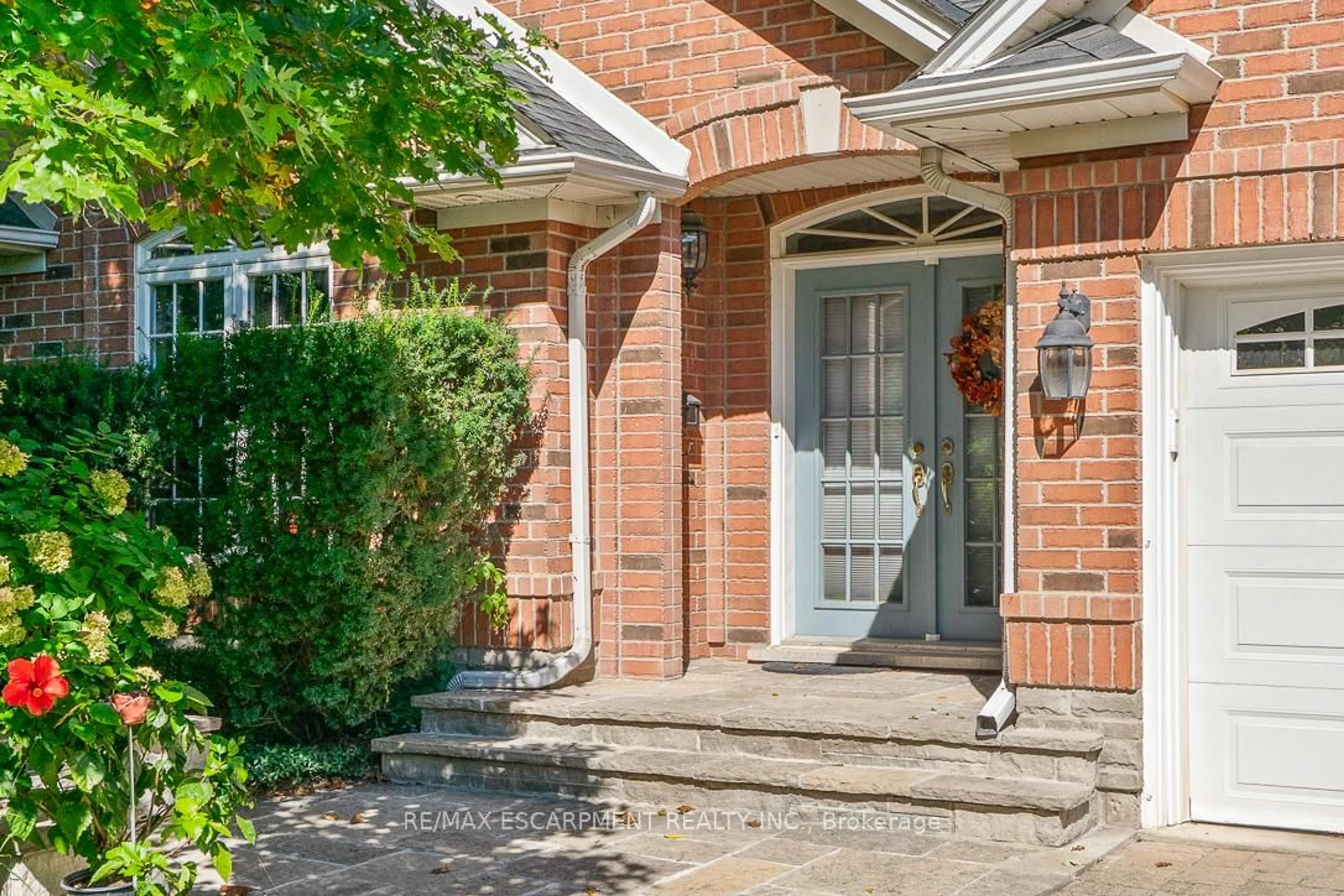 Home with brick exterior material, street for 1329 Clarkson Rd, Mississauga Ontario L5J 2W6