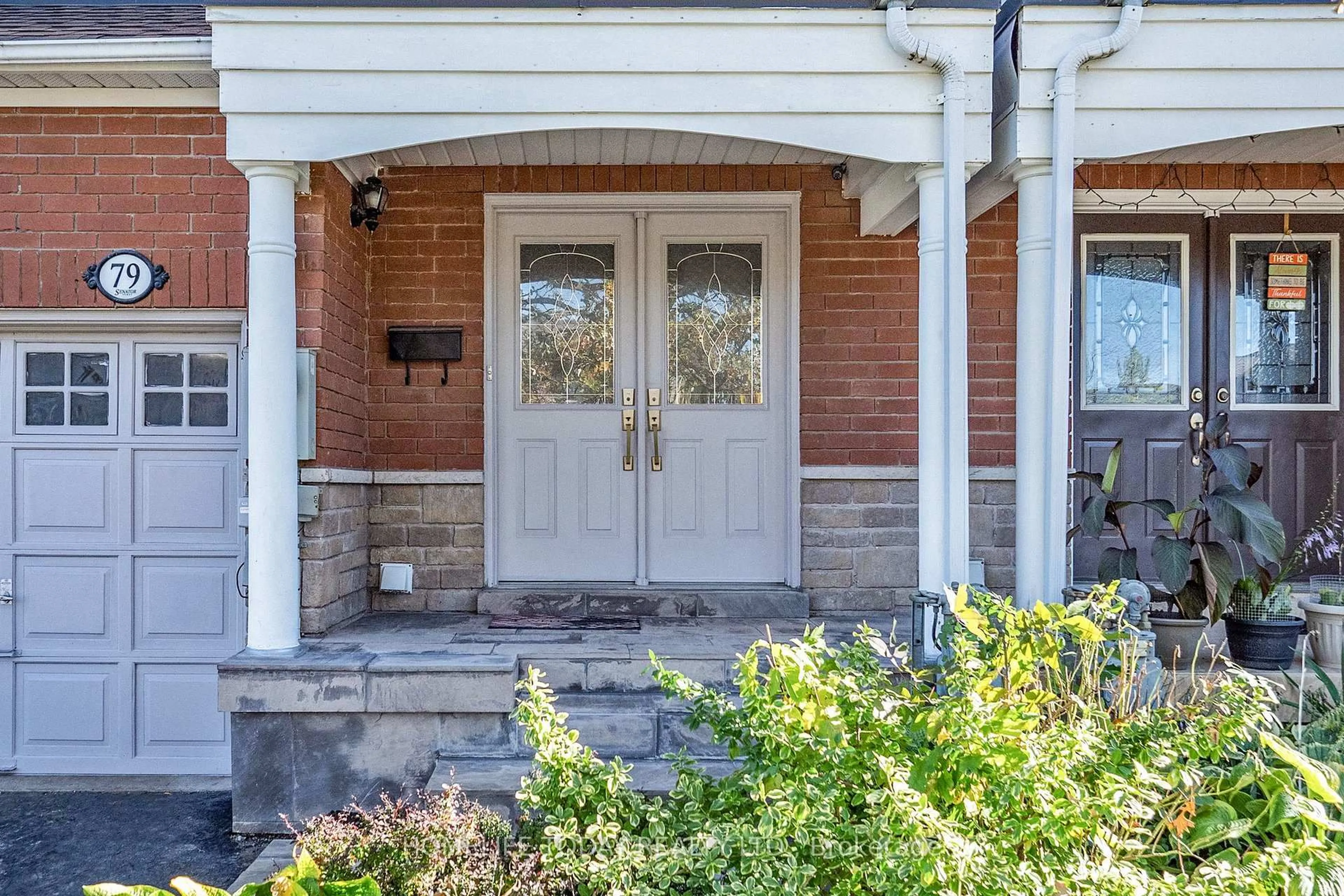 Indoor entryway for 79 Checkerberry Cres, Brampton Ontario L6R 2S9