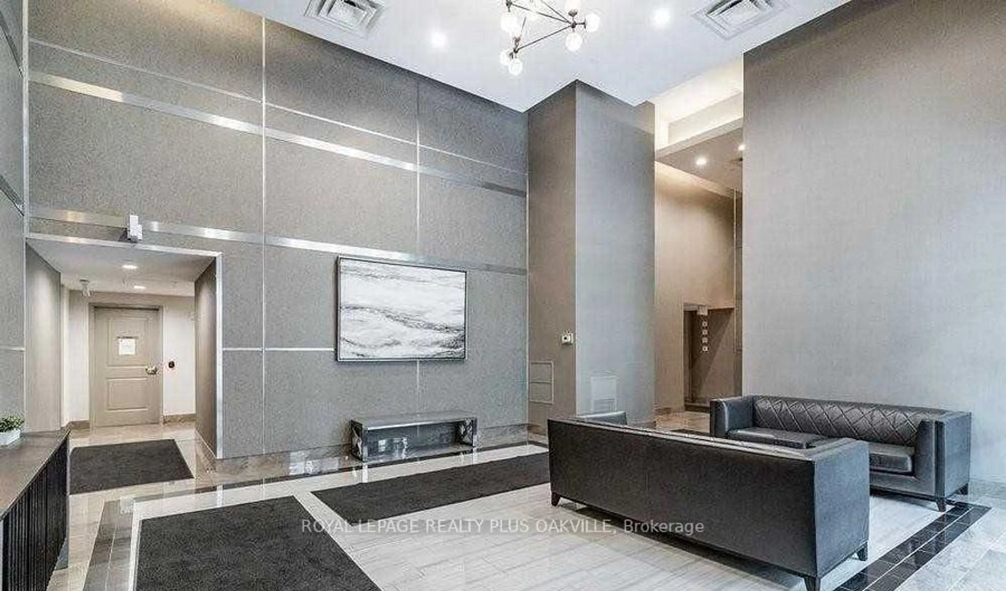 Lobby for 2490 Old Bronte Rd #221, Oakville Ontario L6M 0Y5