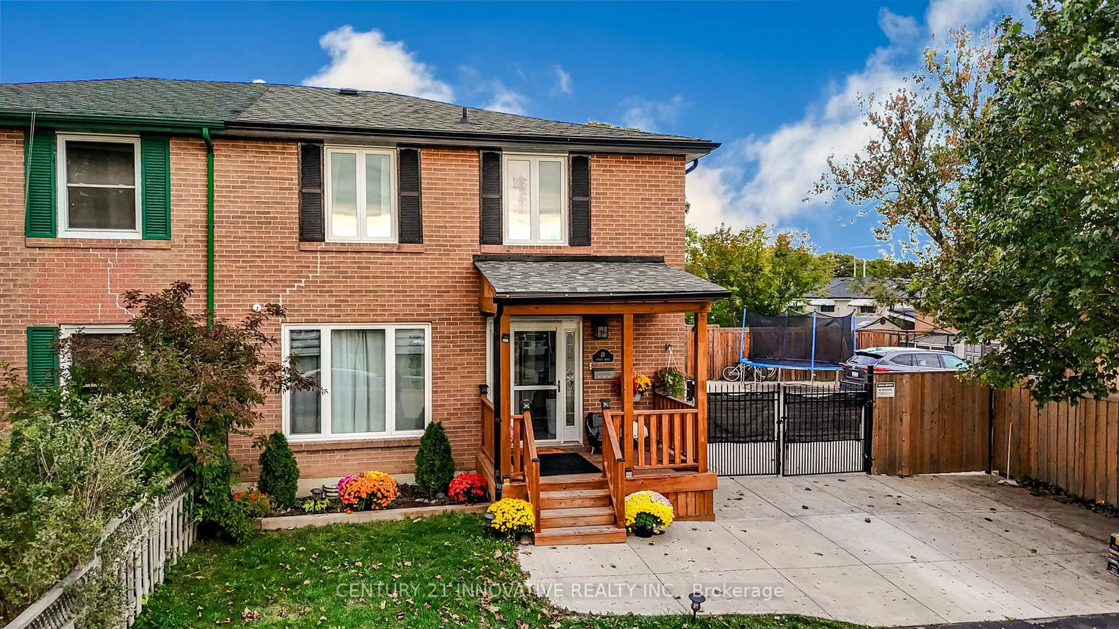 Home with brick exterior material, street for 13 Dorset Dr, Brampton Ontario L6T 2Y1