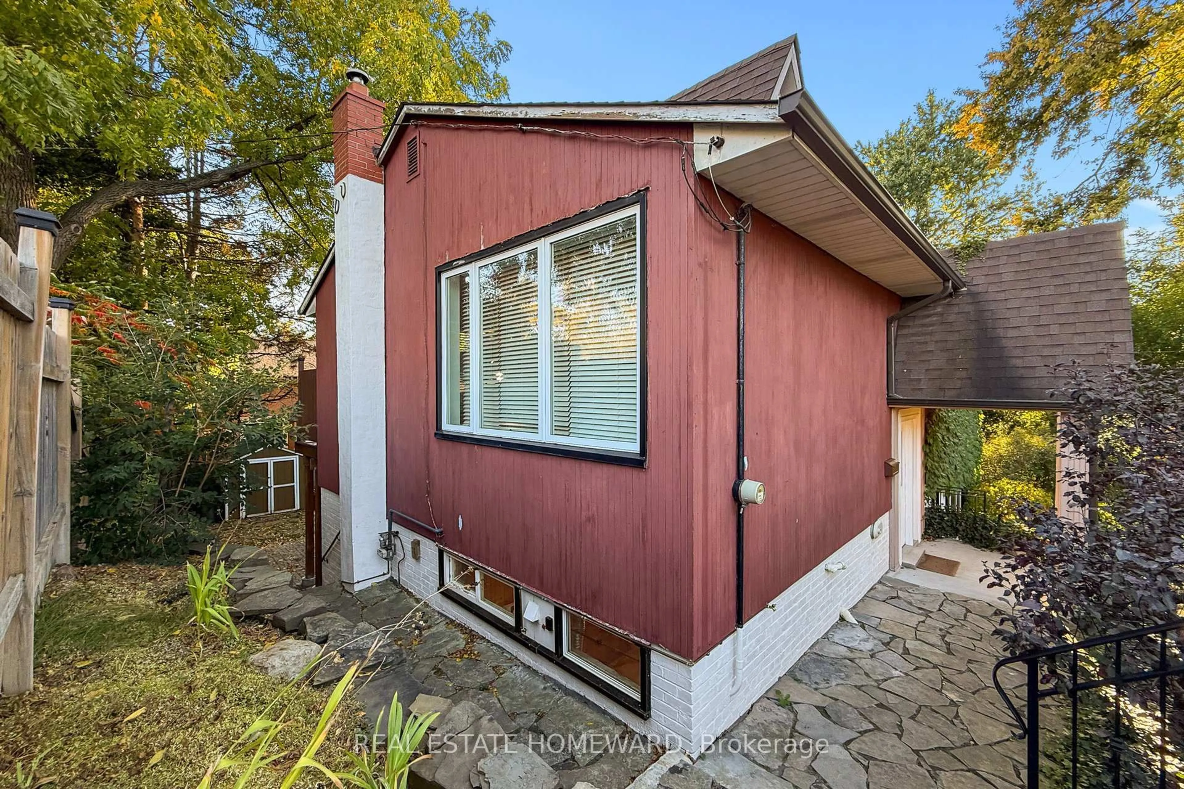 Home with vinyl exterior material, street for 1150 Kipling Ave, Toronto Ontario M9B 3M6