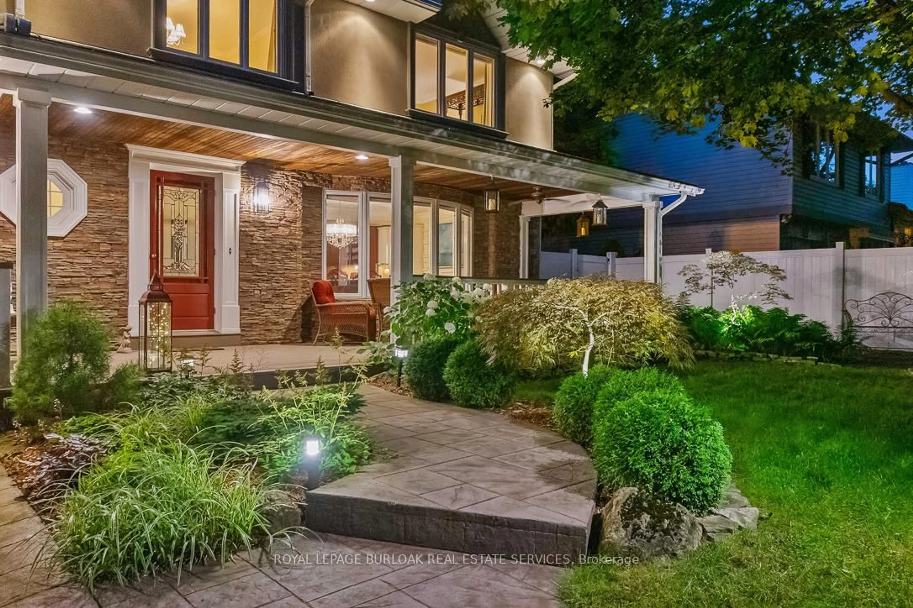 Unknown for 1318 Hillview Cres, Oakville Ontario L6H 2C7