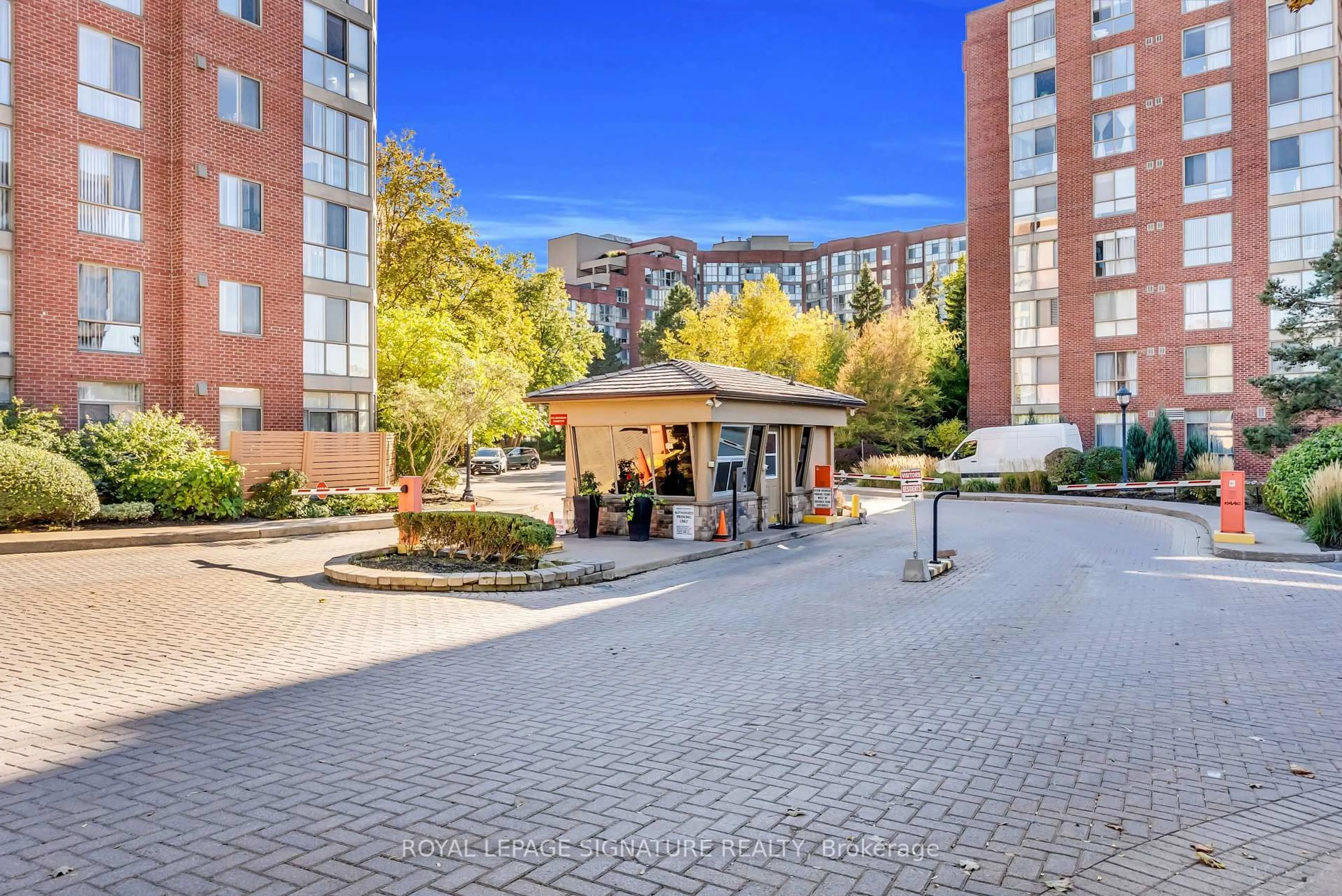 Patio, unknown for 24 Southport St #155, Toronto Ontario M6S 4Z1
