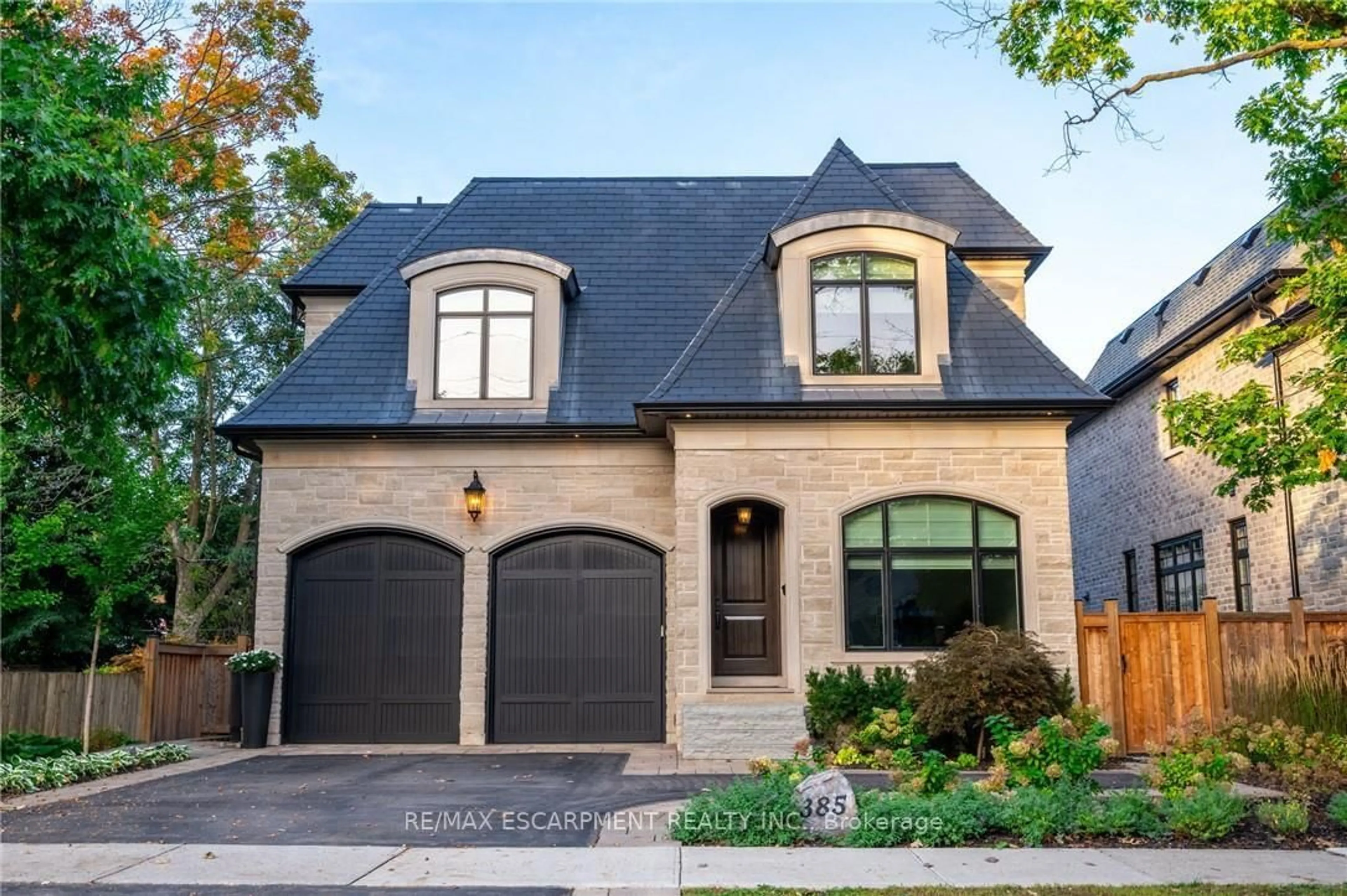 Home with brick exterior material, street for 385 Pine Cove Rd, Burlington Ontario L7N 1W4