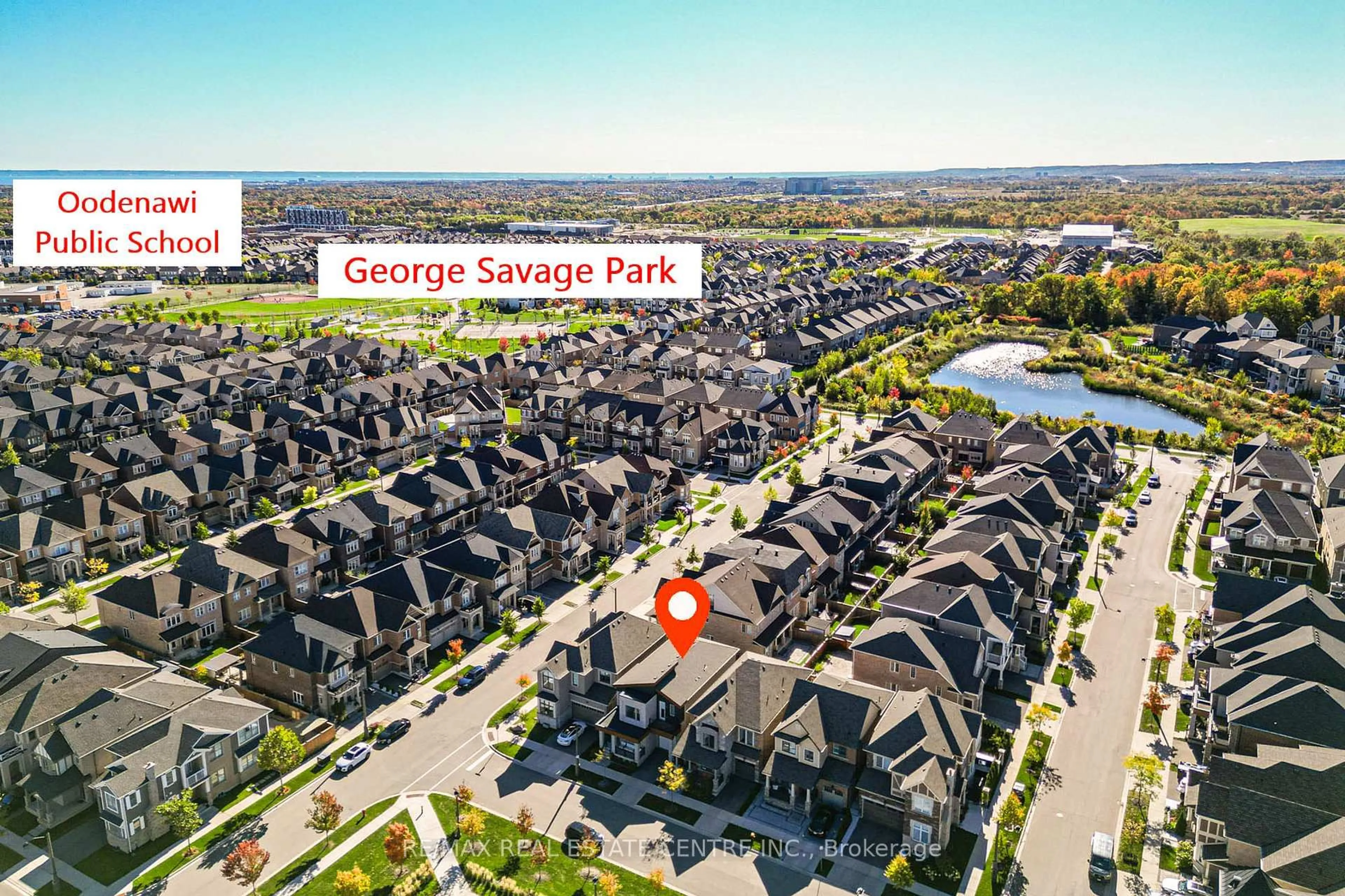 A pic from outside/outdoor area/front of a property/back of a property/a pic from drone, street for 3268 Cloise Way, Oakville Ontario L6M 1R2