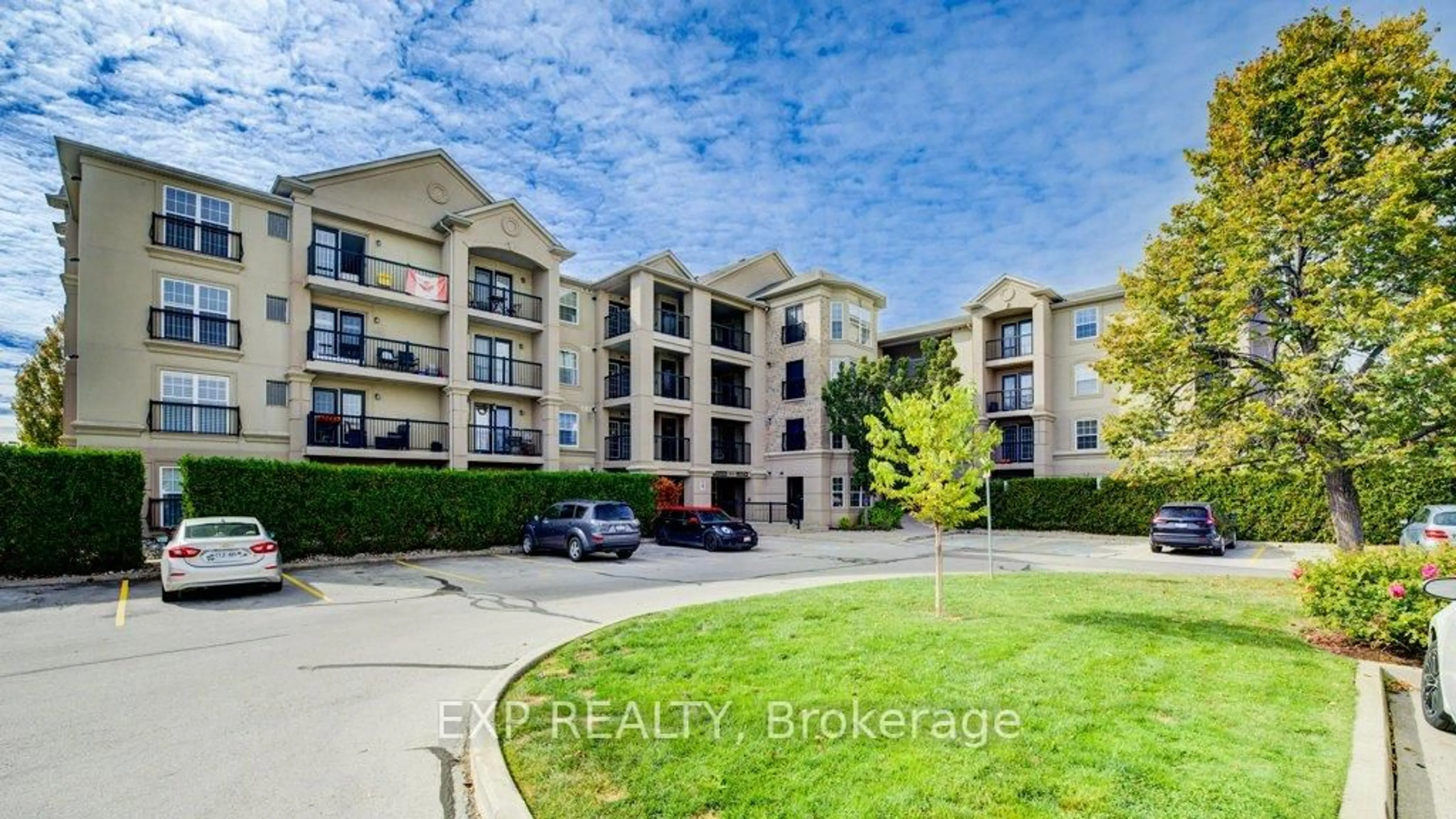 A pic from outside/outdoor area/front of a property/back of a property/a pic from drone, water/lake/river/ocean view for 2035 Appleby Line #208, Burlington Ontario L7L 7G8