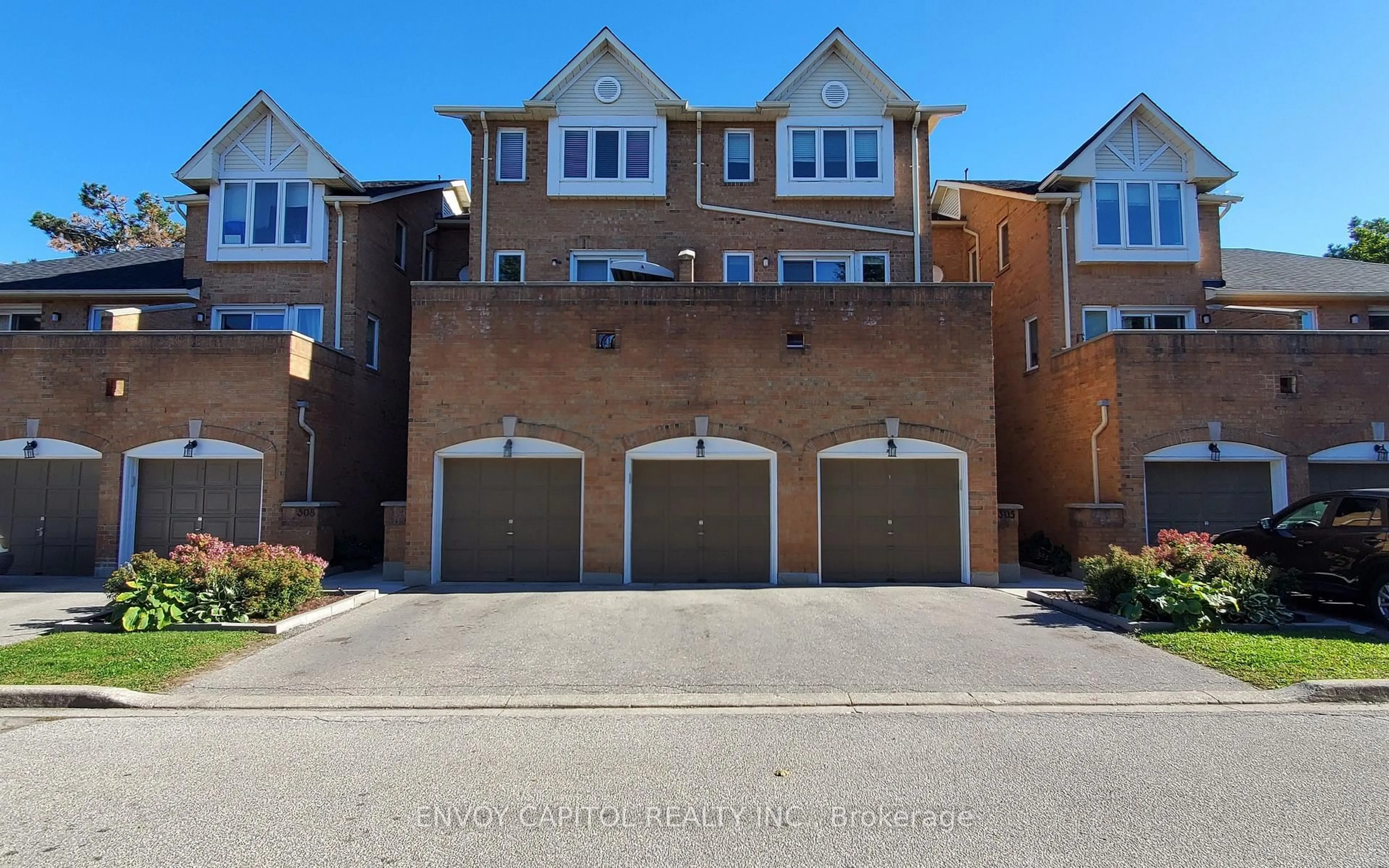 A pic from outside/outdoor area/front of a property/back of a property/a pic from drone, street for 60 Barondale Dr #306, Mississauga Ontario L4Z 3N8