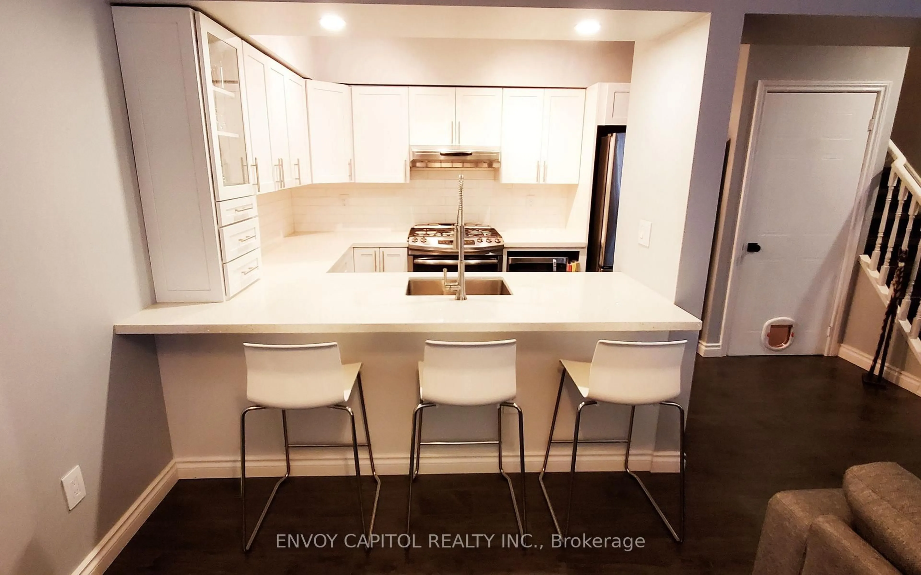 Contemporary kitchen, ceramic/tile floor for 60 Barondale Dr #306, Mississauga Ontario L4Z 3N8