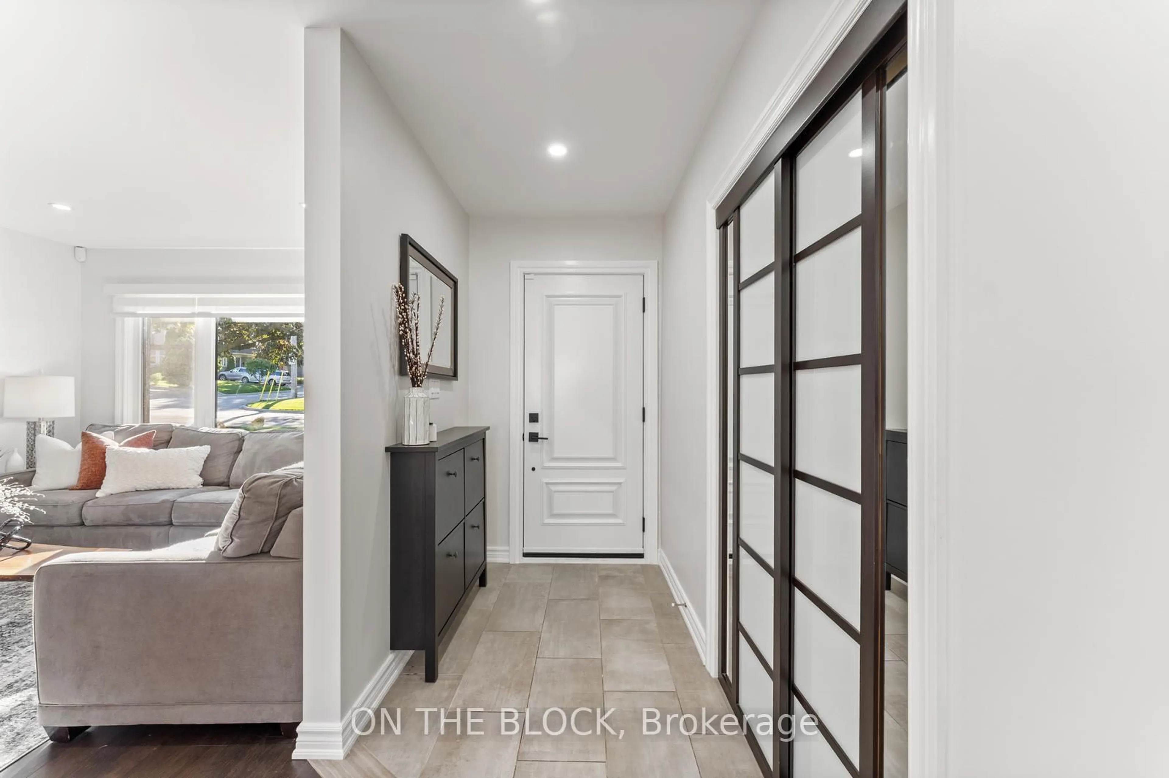 Indoor entryway for 38 Lamont Ave, Toronto Ontario M9N 2K3