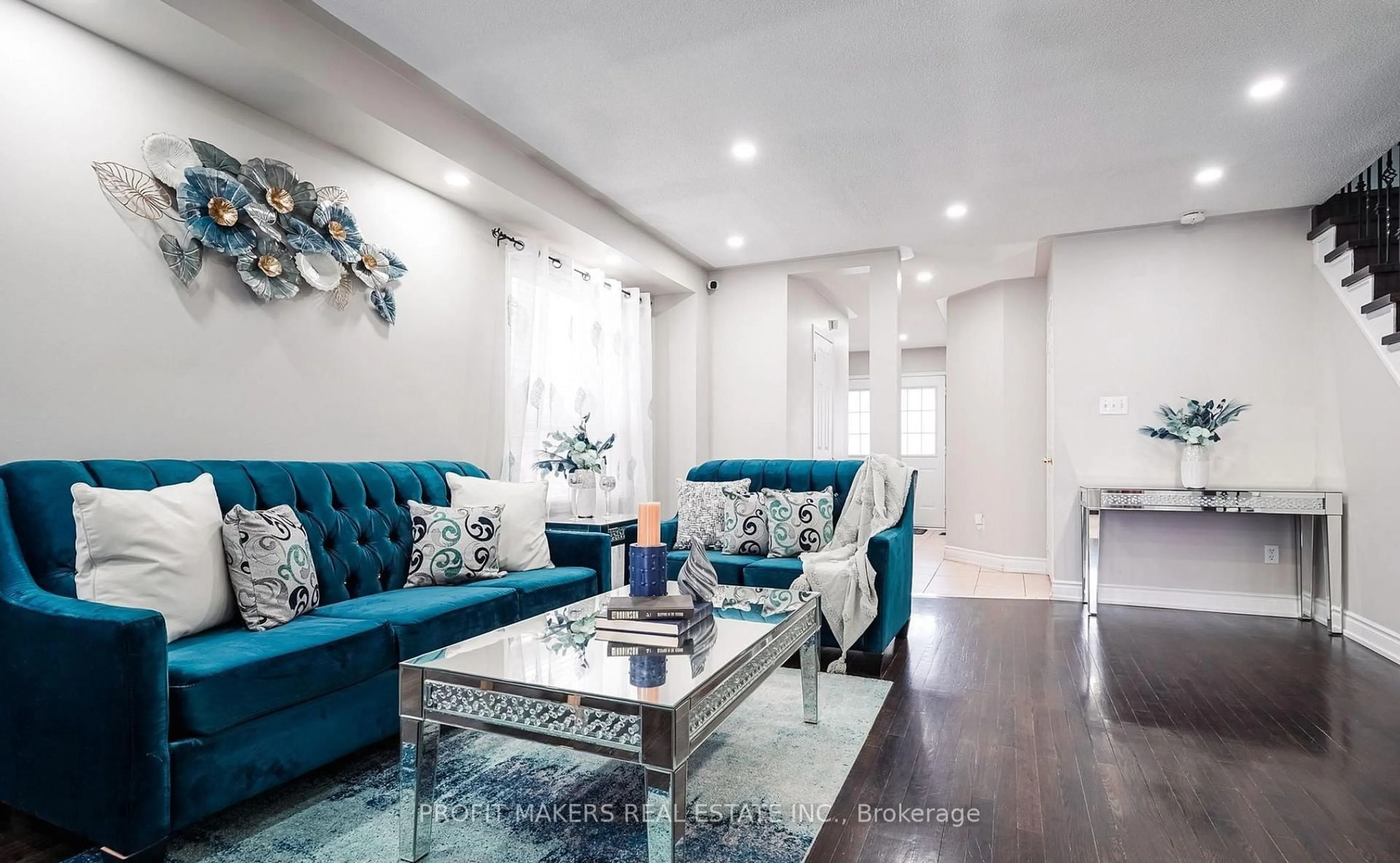 Living room with furniture, unknown for 54 Trudelle Cres, Brampton Ontario L7A 2Z2