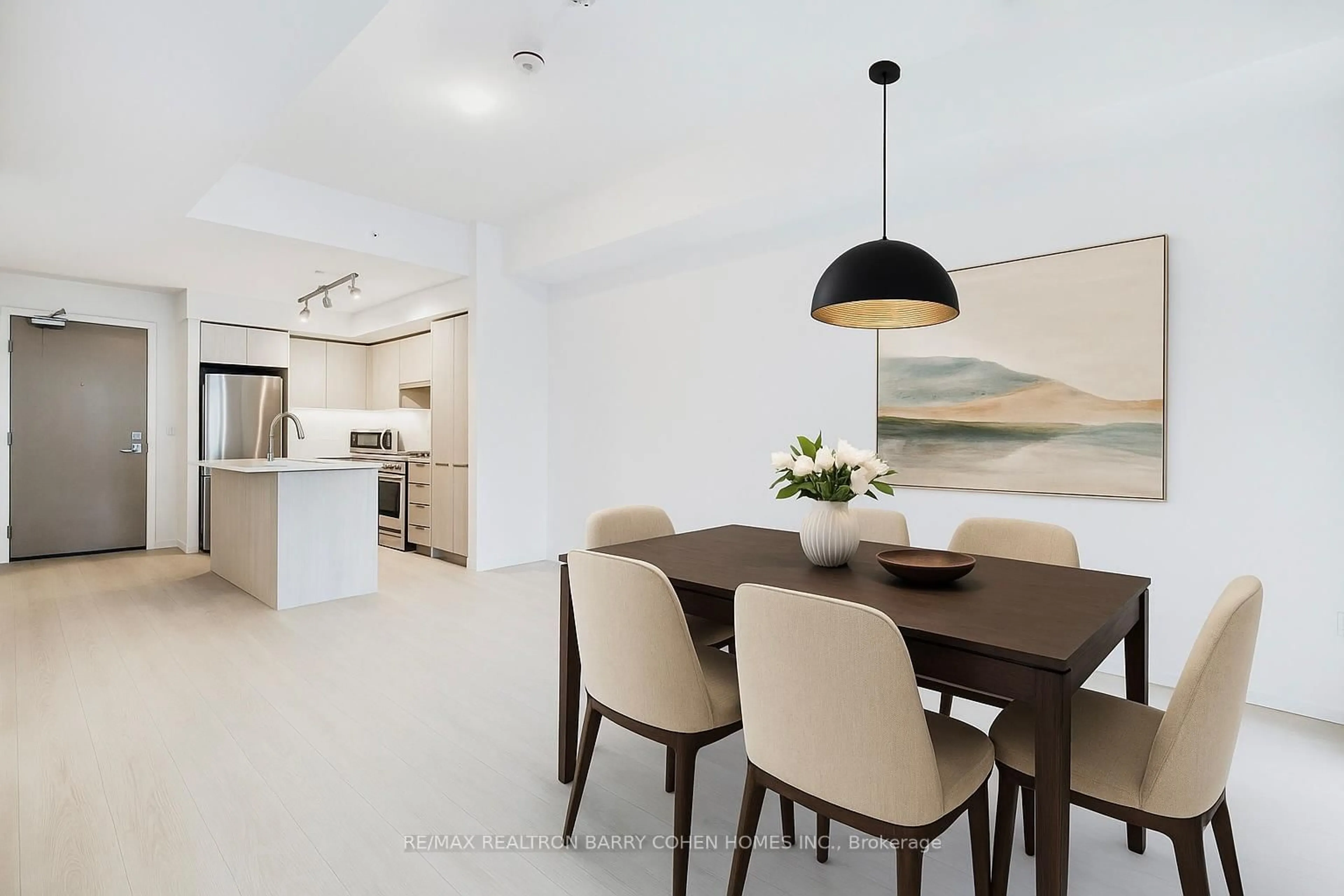 Unknown for 30 Gibbs Rd #105, Toronto Ontario M9B 0E4