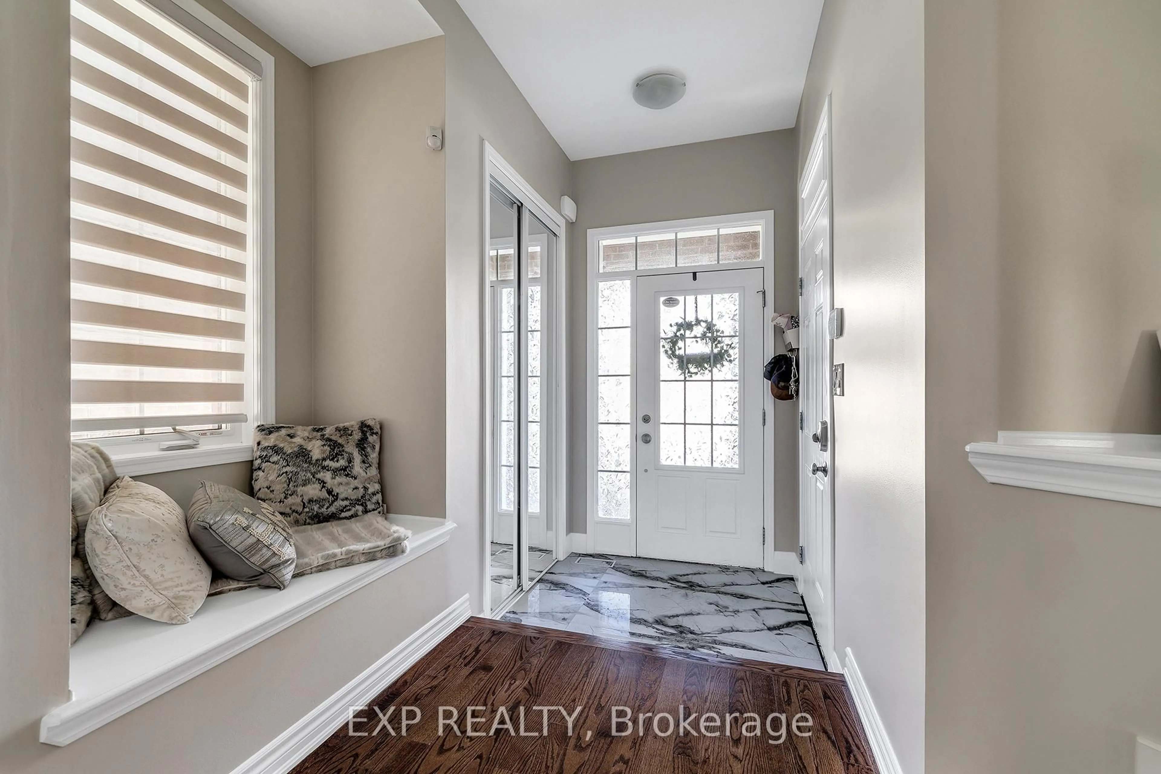 Indoor entryway for 1394 Day Terr, Milton Ontario L9E 1E2