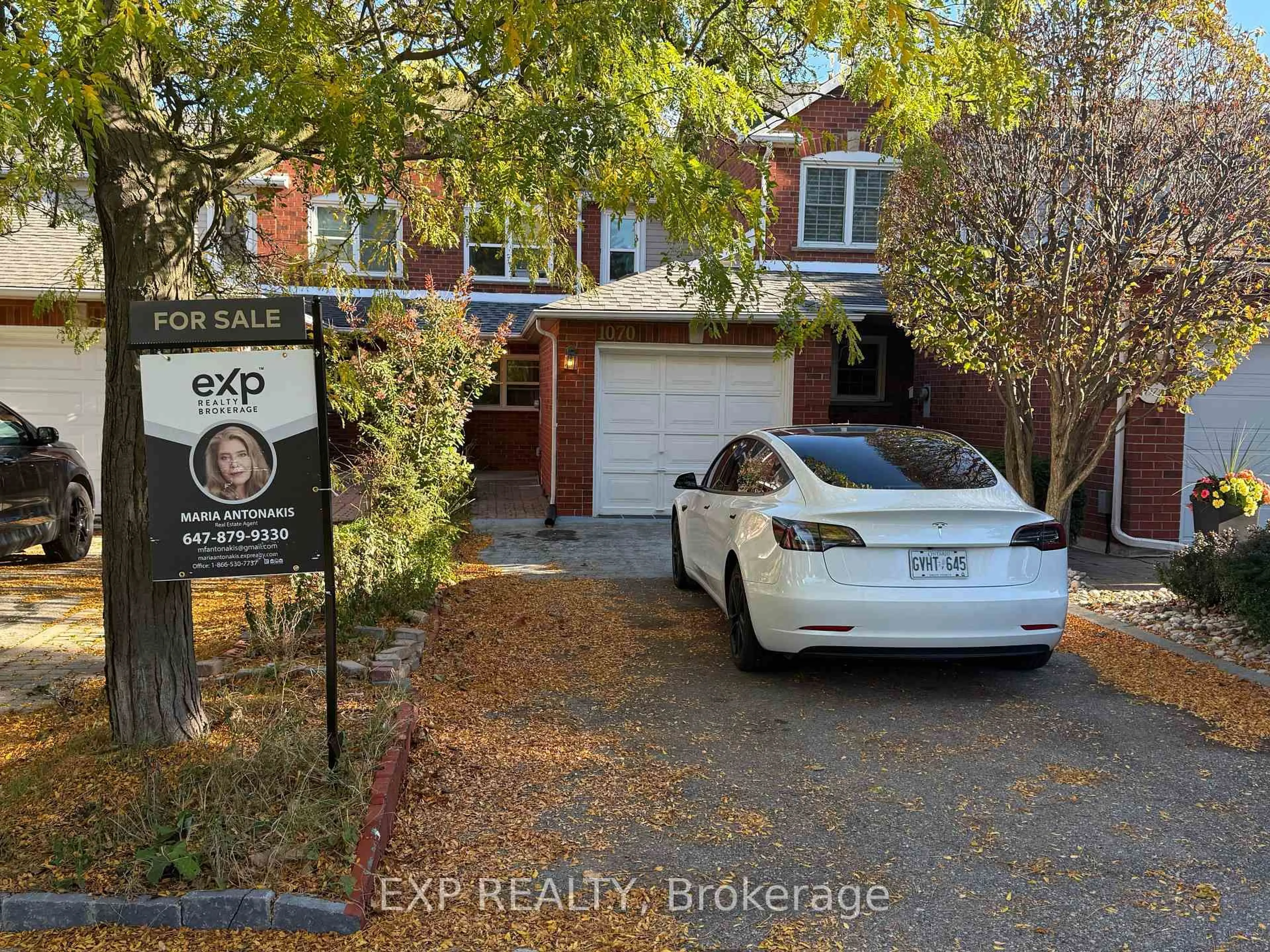 Unknown for 1070 Queens Ave, Oakville Ontario L6H 2B5