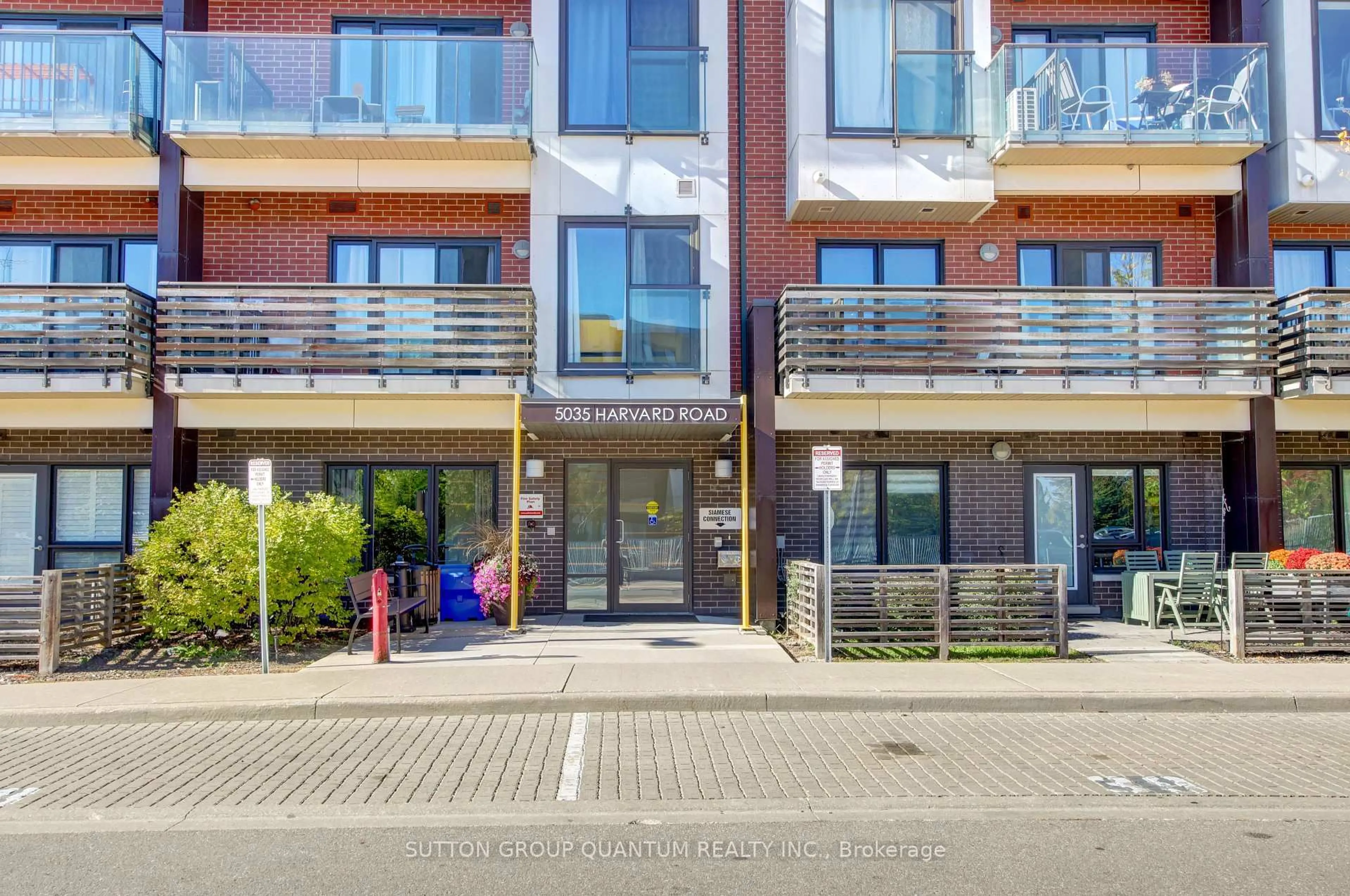 Unknown for 5035 Harvard Rd #115, Mississauga Ontario L5M 0W7