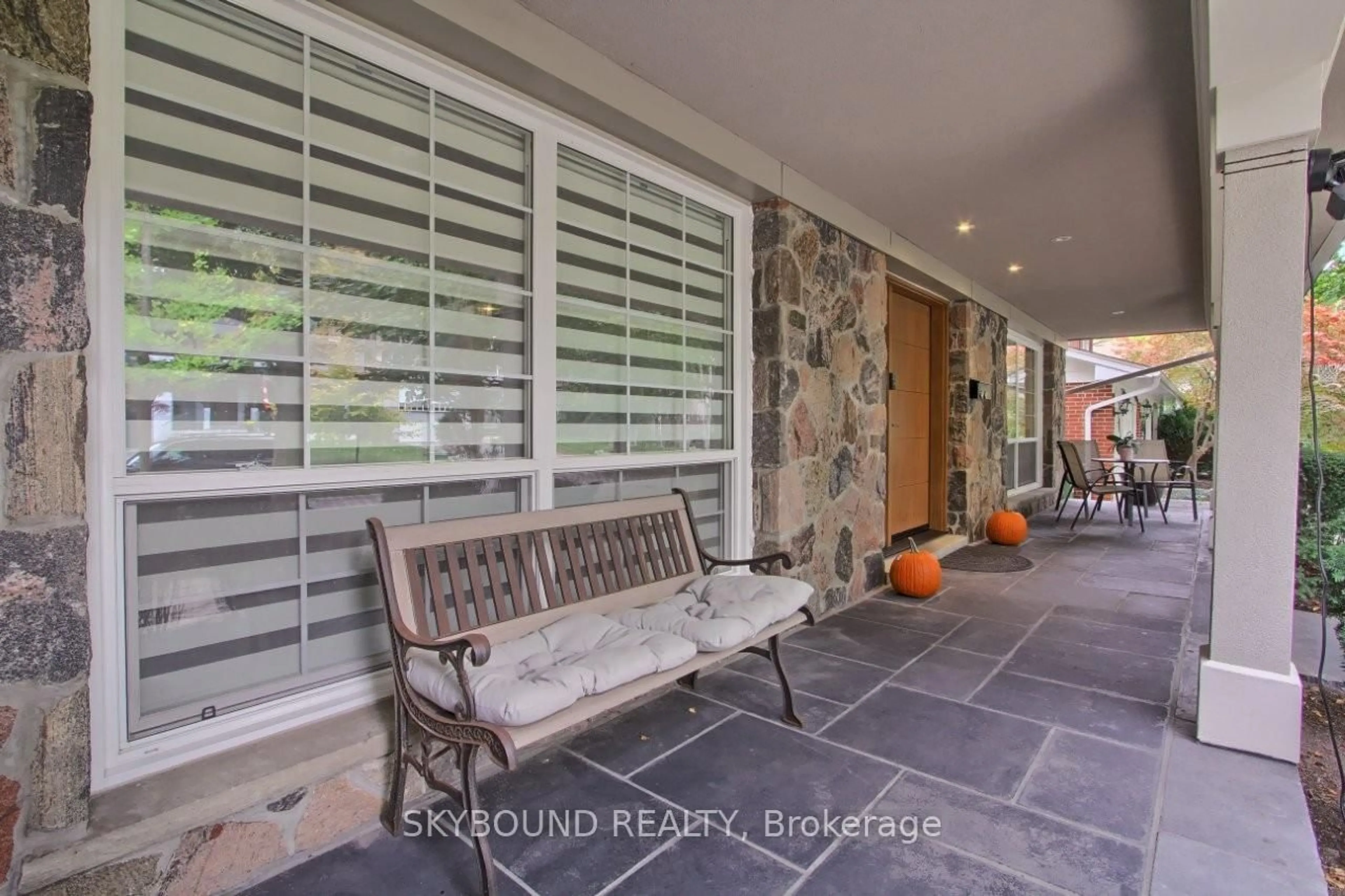 Patio, street for 12 Queensborough Cres, Toronto Ontario M9R 1A2