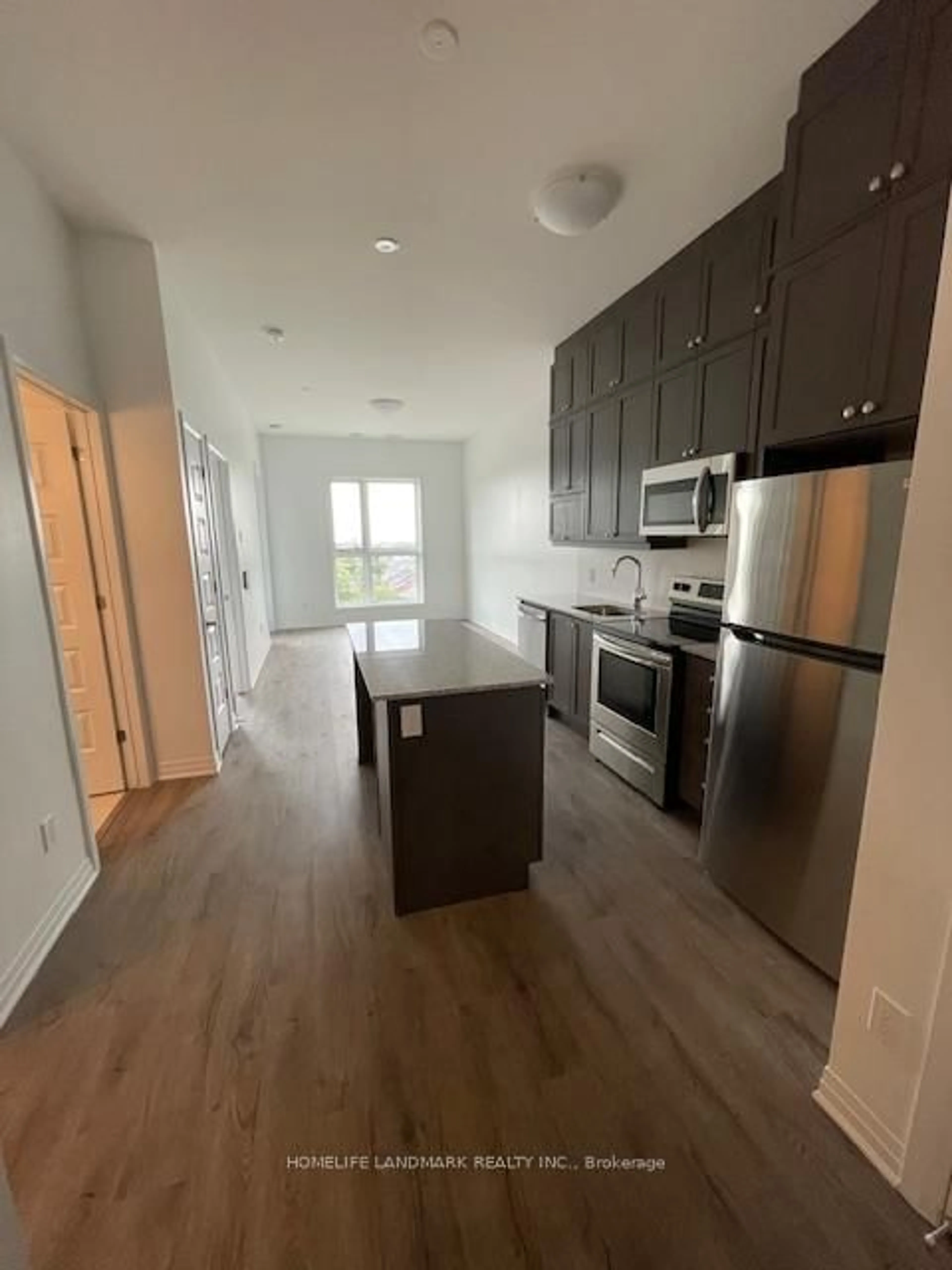 Unknown for 95 Dundas St #411, Oakville Ontario L6M 5N4