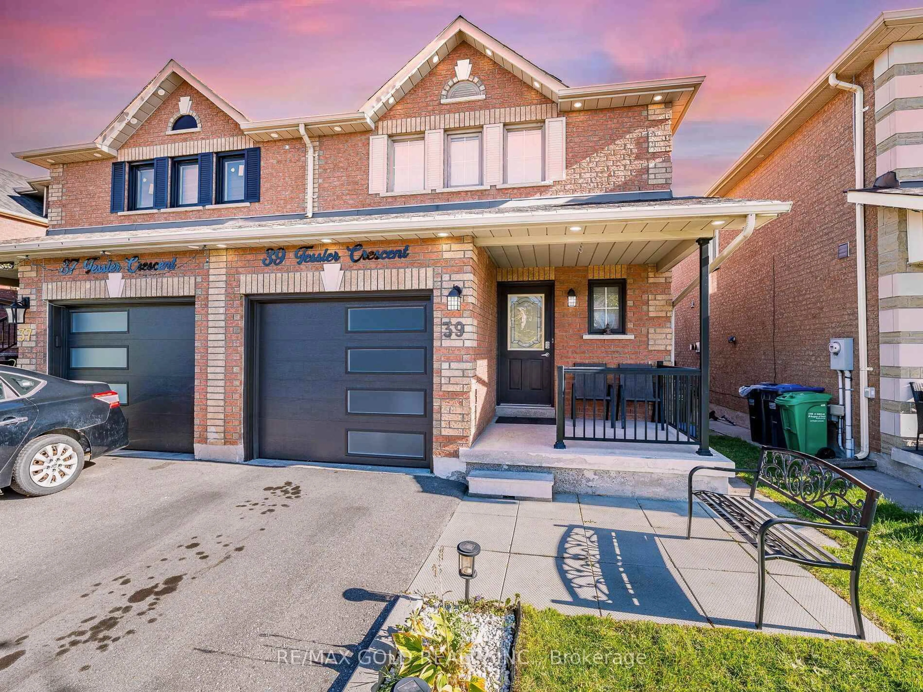 Home with brick exterior material, street for 39 Tessler Cres, Brampton Ontario L6X 4P8