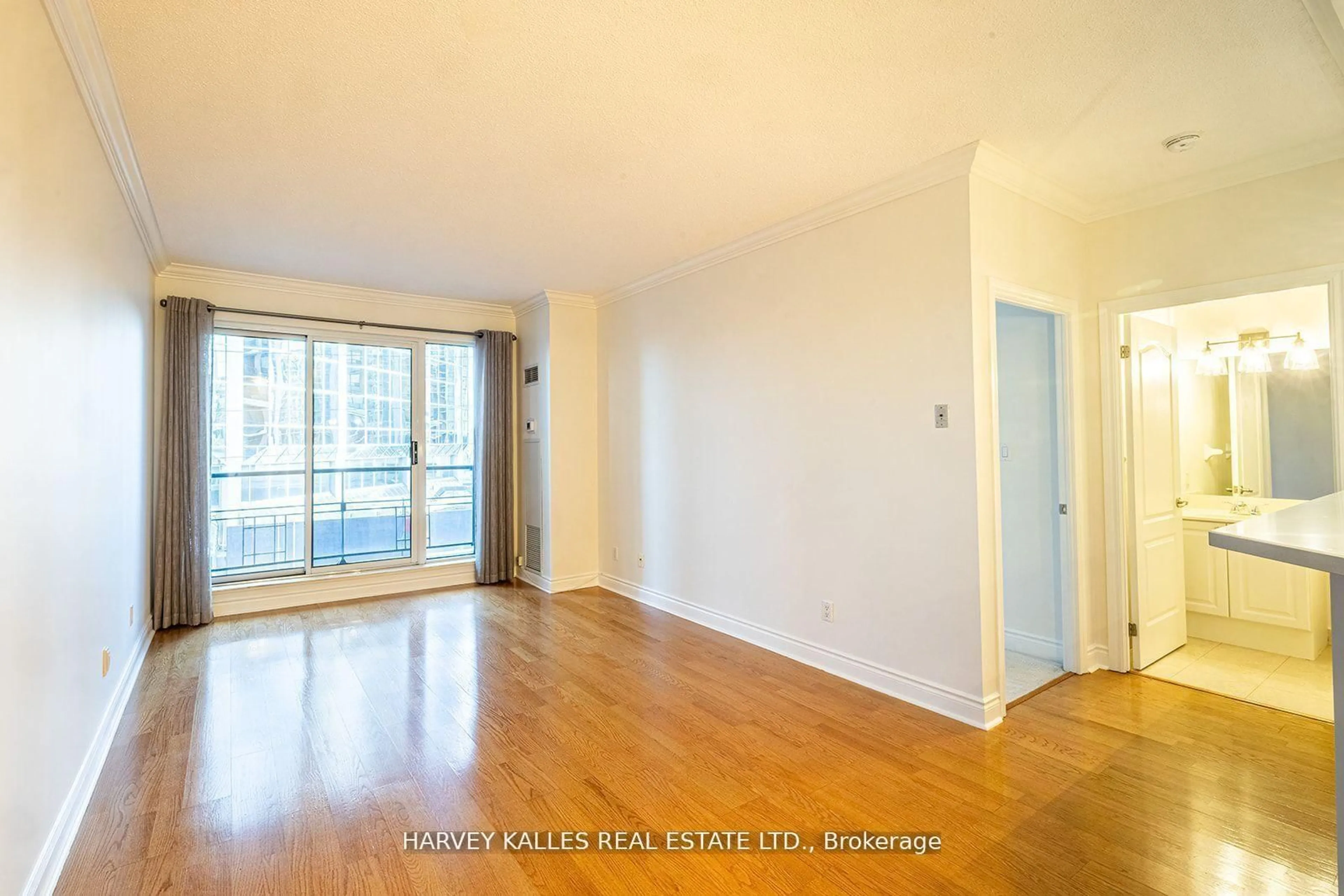 A pic of a room for 2 Aberfoyle Cres #412, Toronto Ontario M8X 2Z8