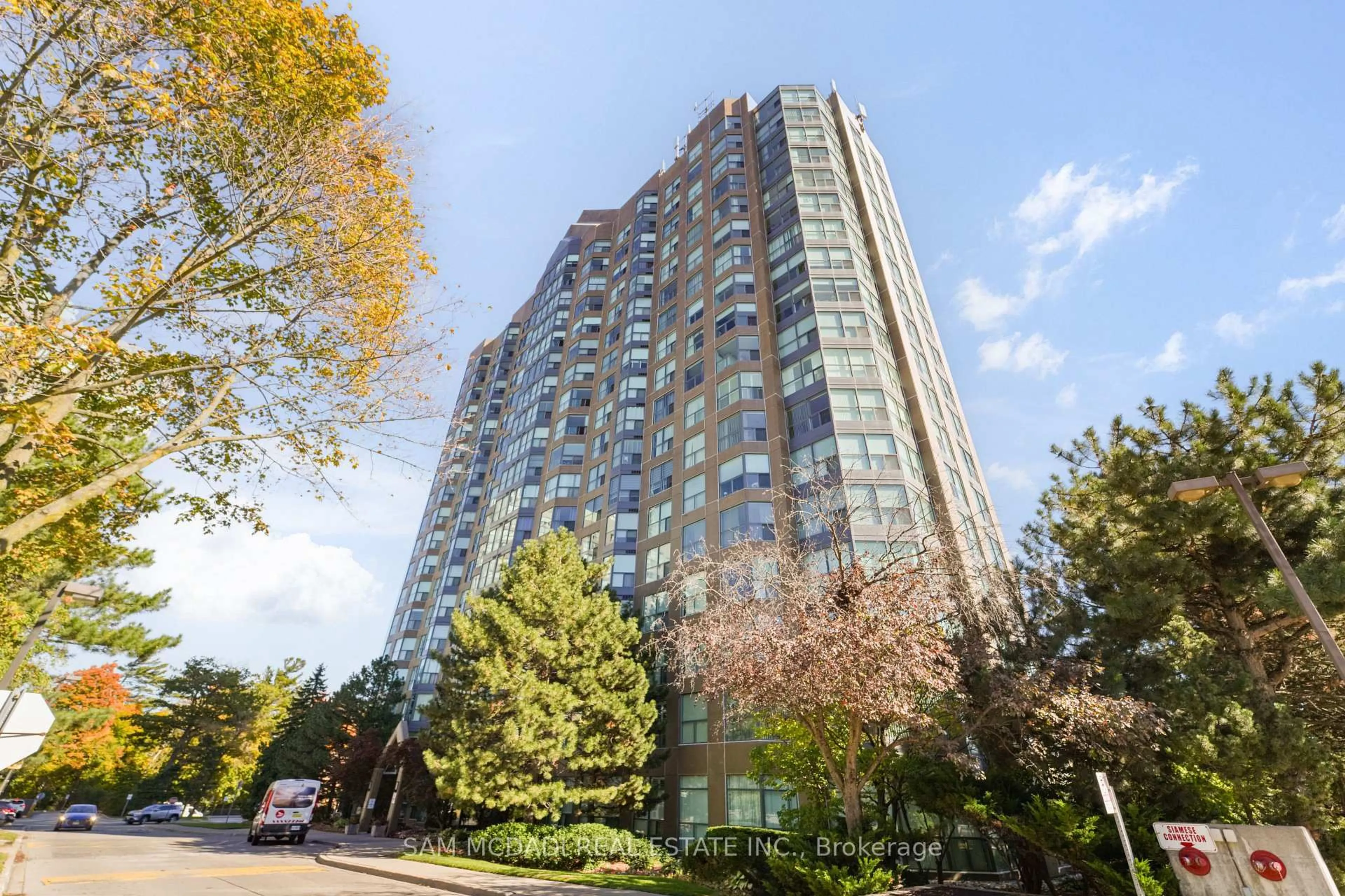 Unknown for 2177 Burnhamthorpe Rd #1807, Mississauga Ontario L5L 5P9