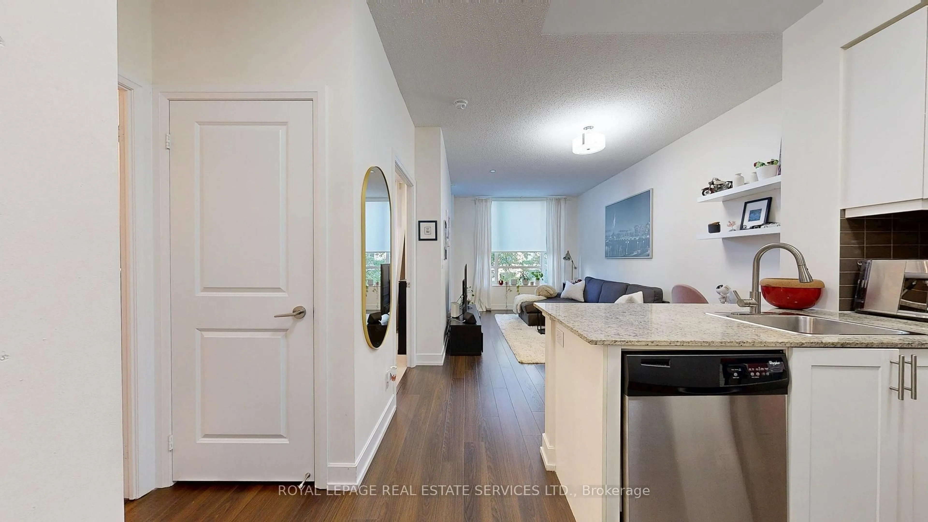 Indoor entryway for 6 Eva Rd #216, Toronto Ontario M9C 0B1